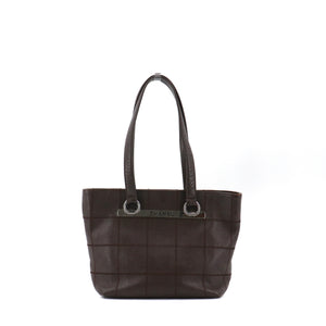 CHANEL - Chanel Choco Bar tote bag in vintage brown grained leather