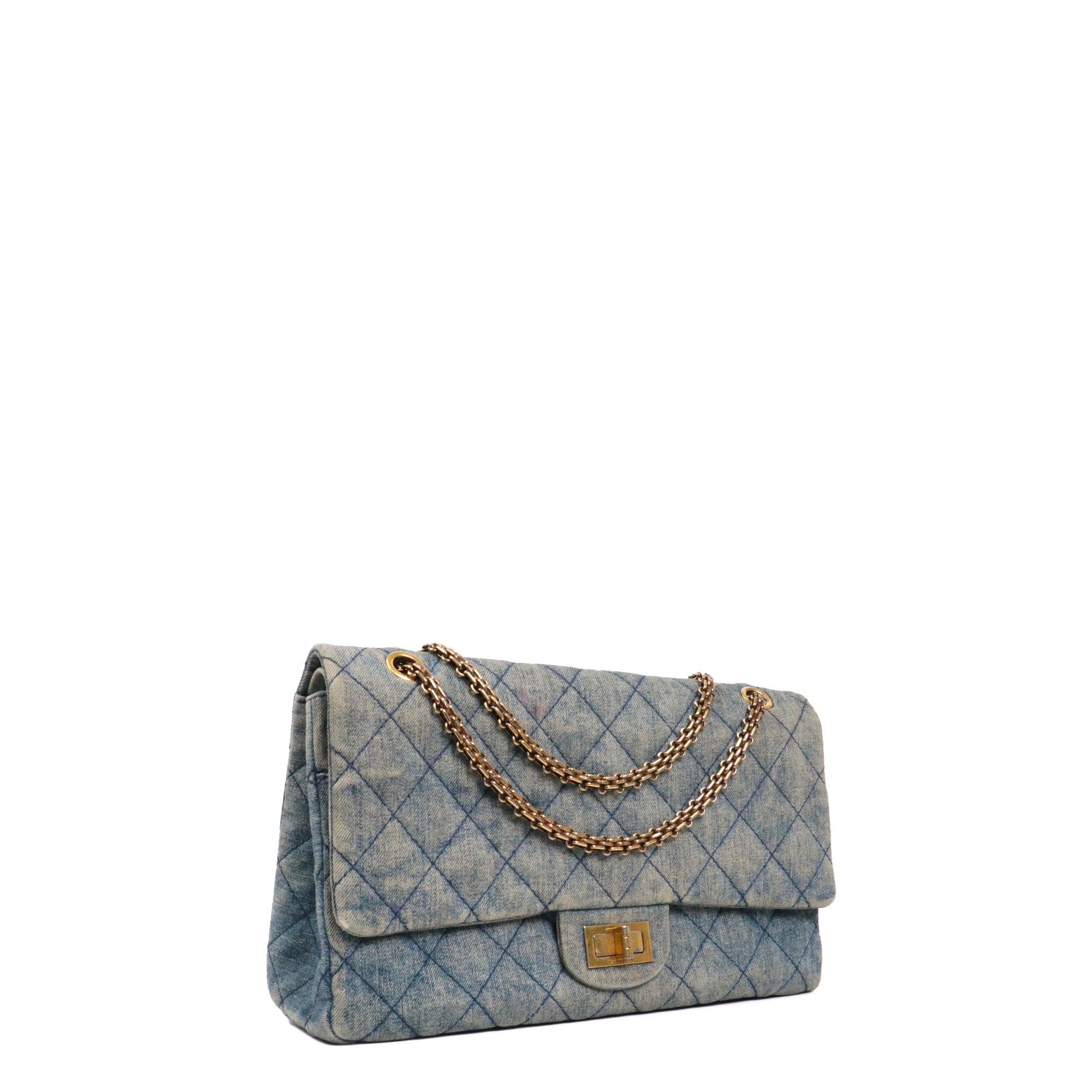 CHANEL - Sac à bandoulière 2.55 Chanel large en denim