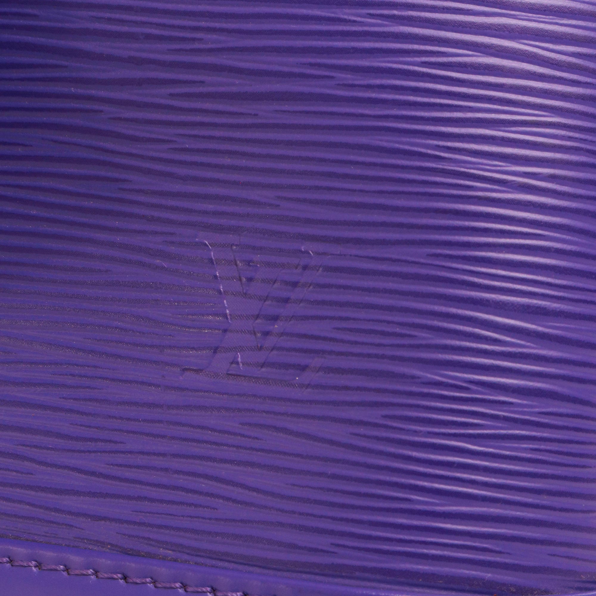 LOUIS VUITTON - Sac à main Alma Louis Vuitton en cuir épi violet édition limitée