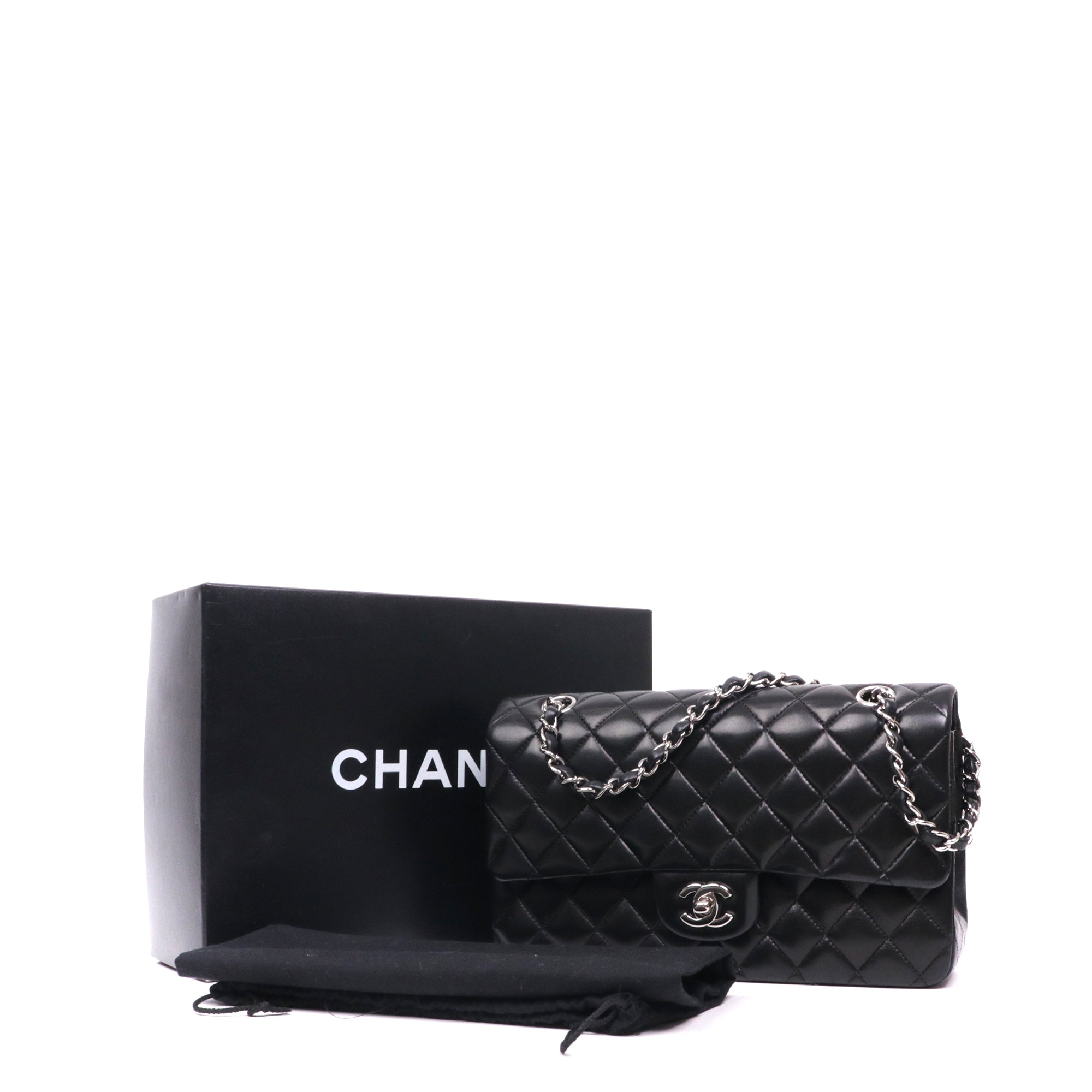 CHANEL - Sac à main Classique/Timeless Chanel 11.12 double flap Chanel en cuir lisse noir