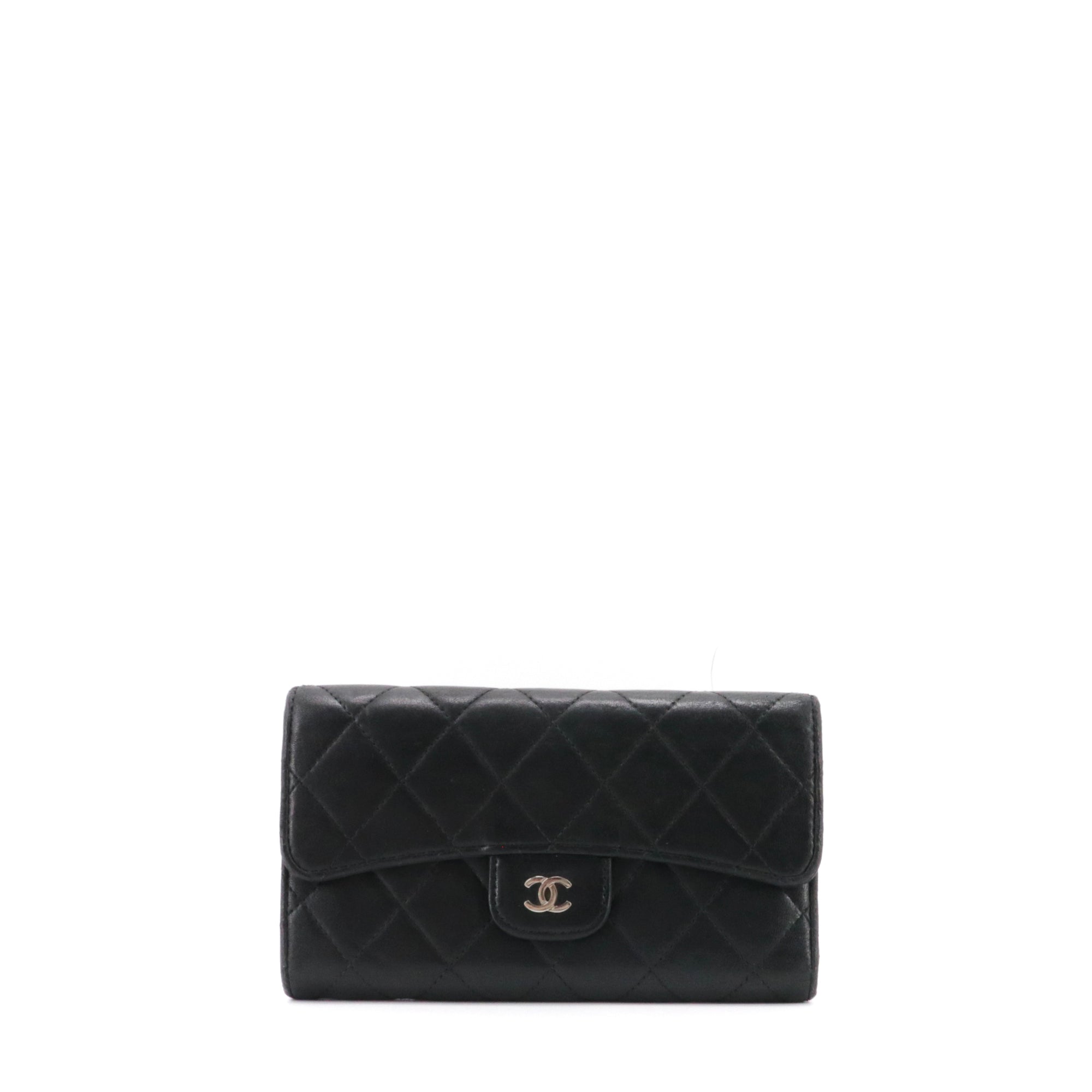 CHANEL - Black quilted leather wallet