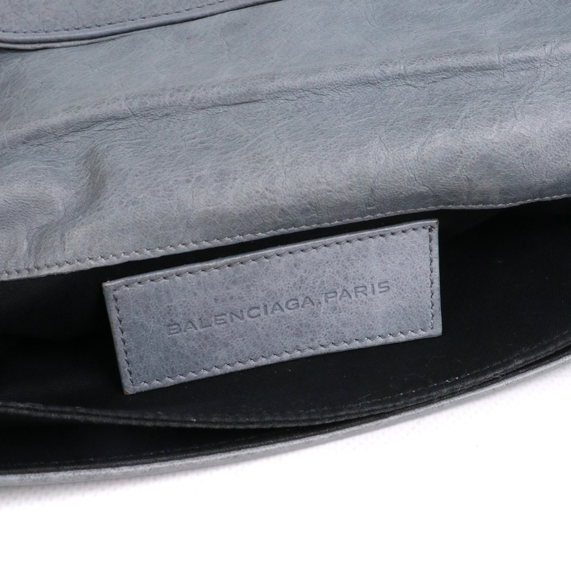 BALENCIAGA - Classic leather clutch