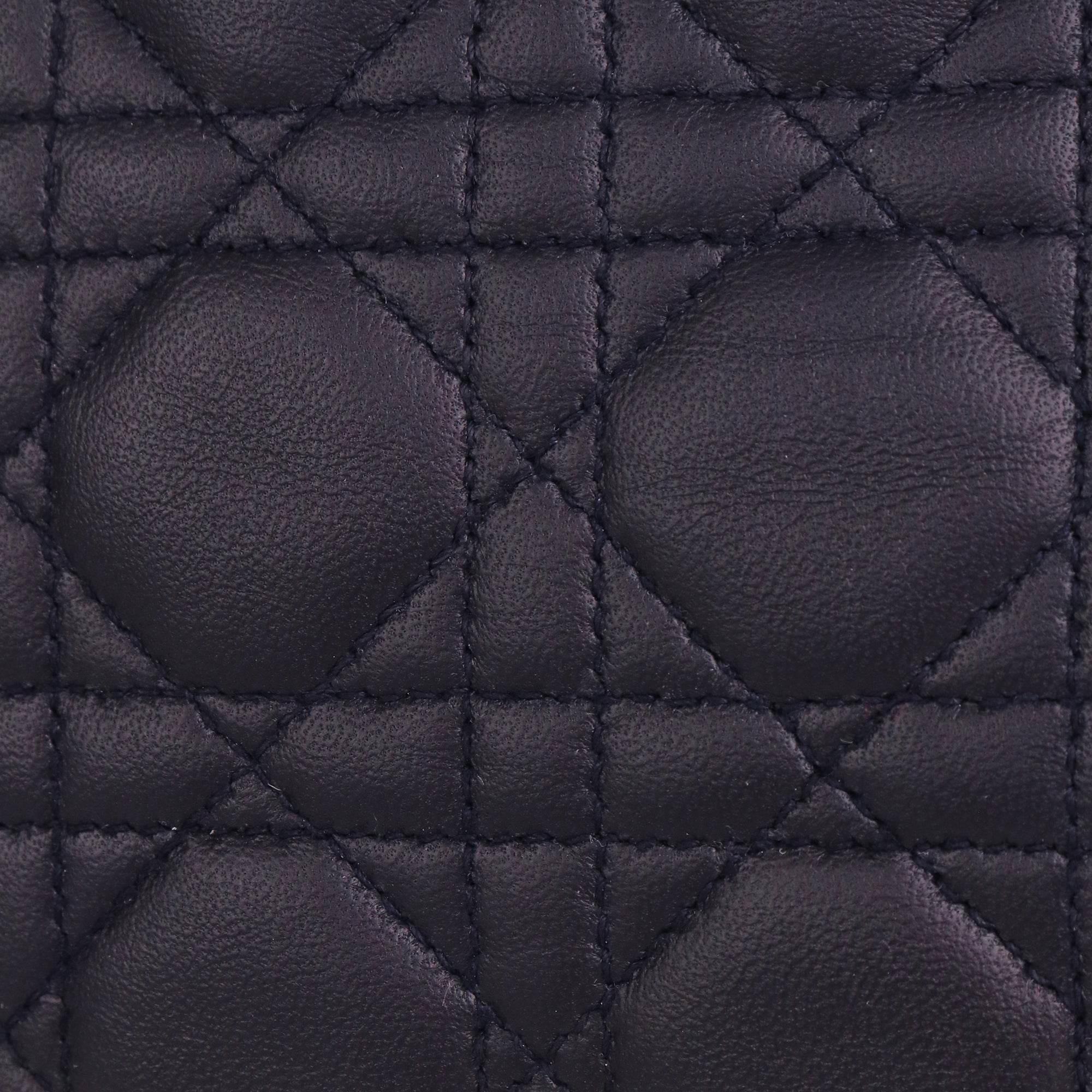 DIOR - Lady Dior medium handbag in vintage black leather