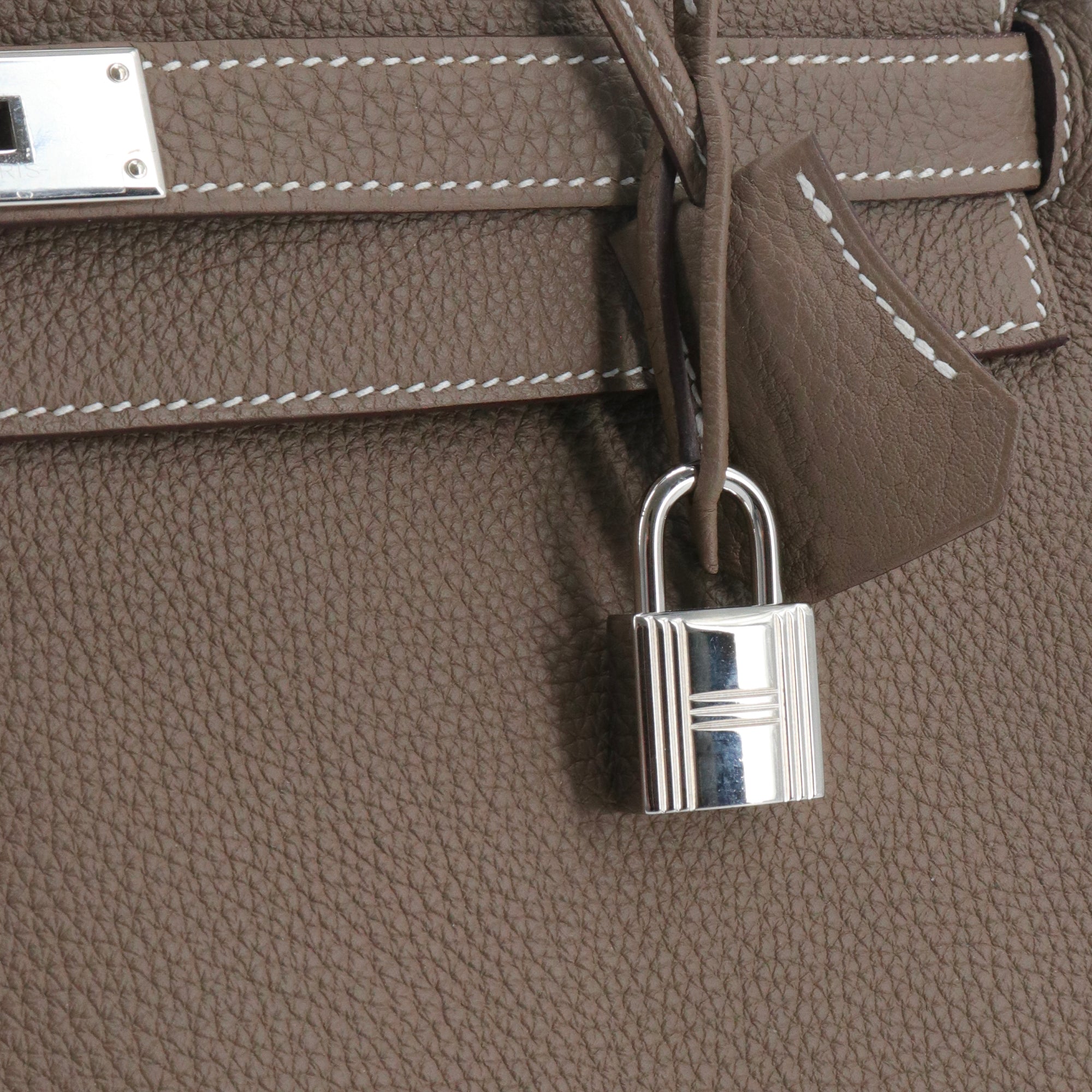HERMÈS - Sac à main Kelly 35 Hermès en cuir togo étoupe