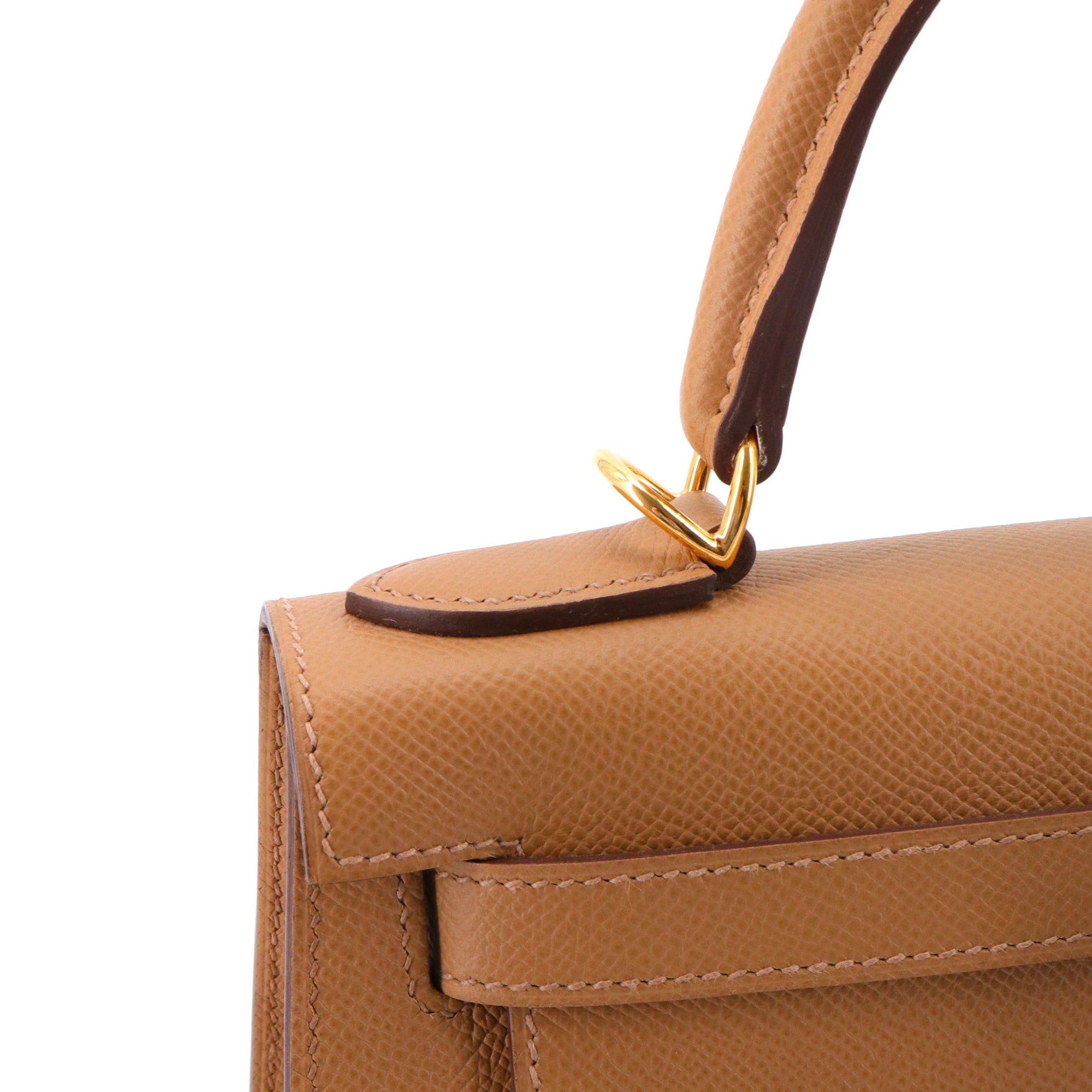 HERMÈS - Sac à main Kelly 28 Hermès en cuir epsom biscuit sellier