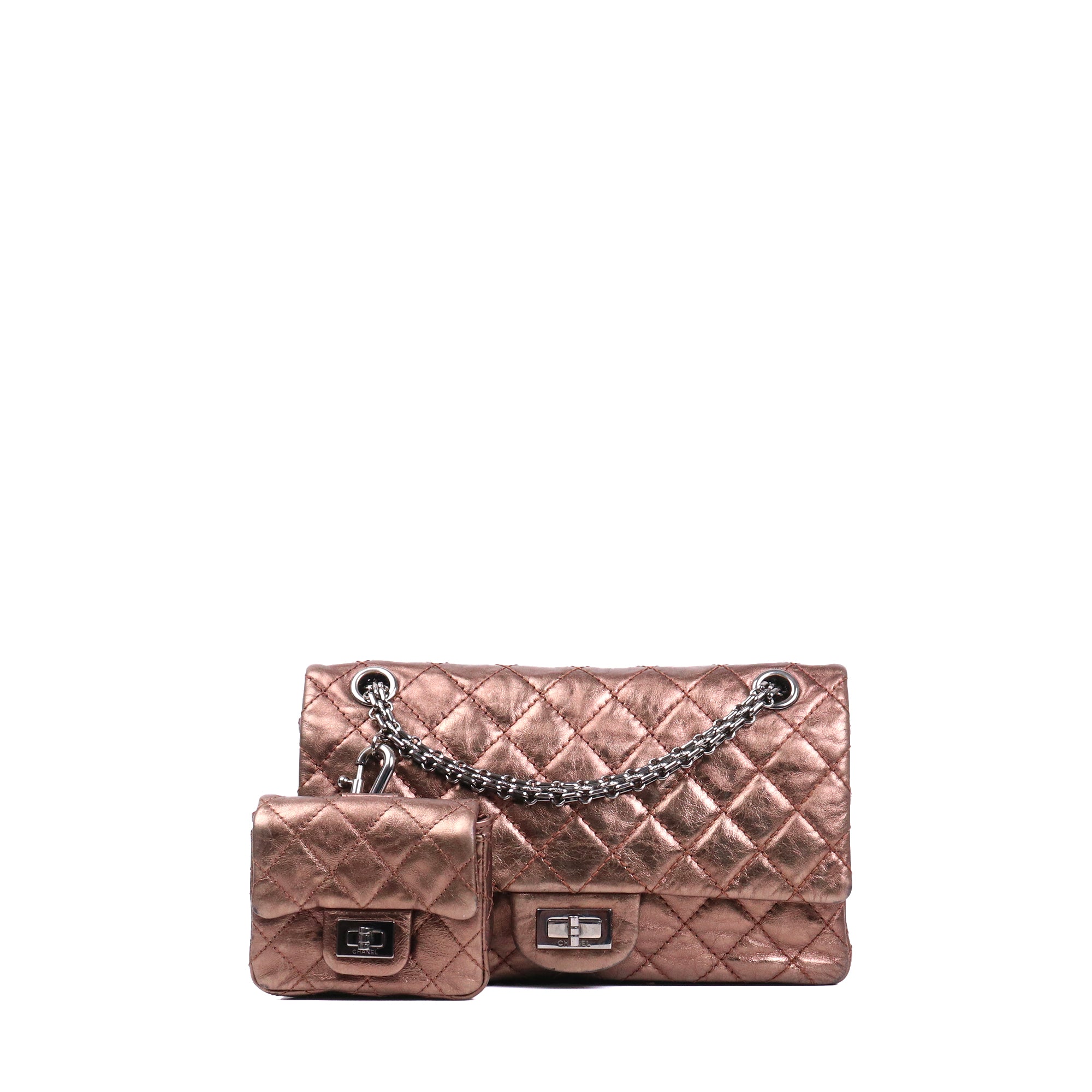 CHANEL - Chanel 2.55 large shoulder bag in black quilted leather