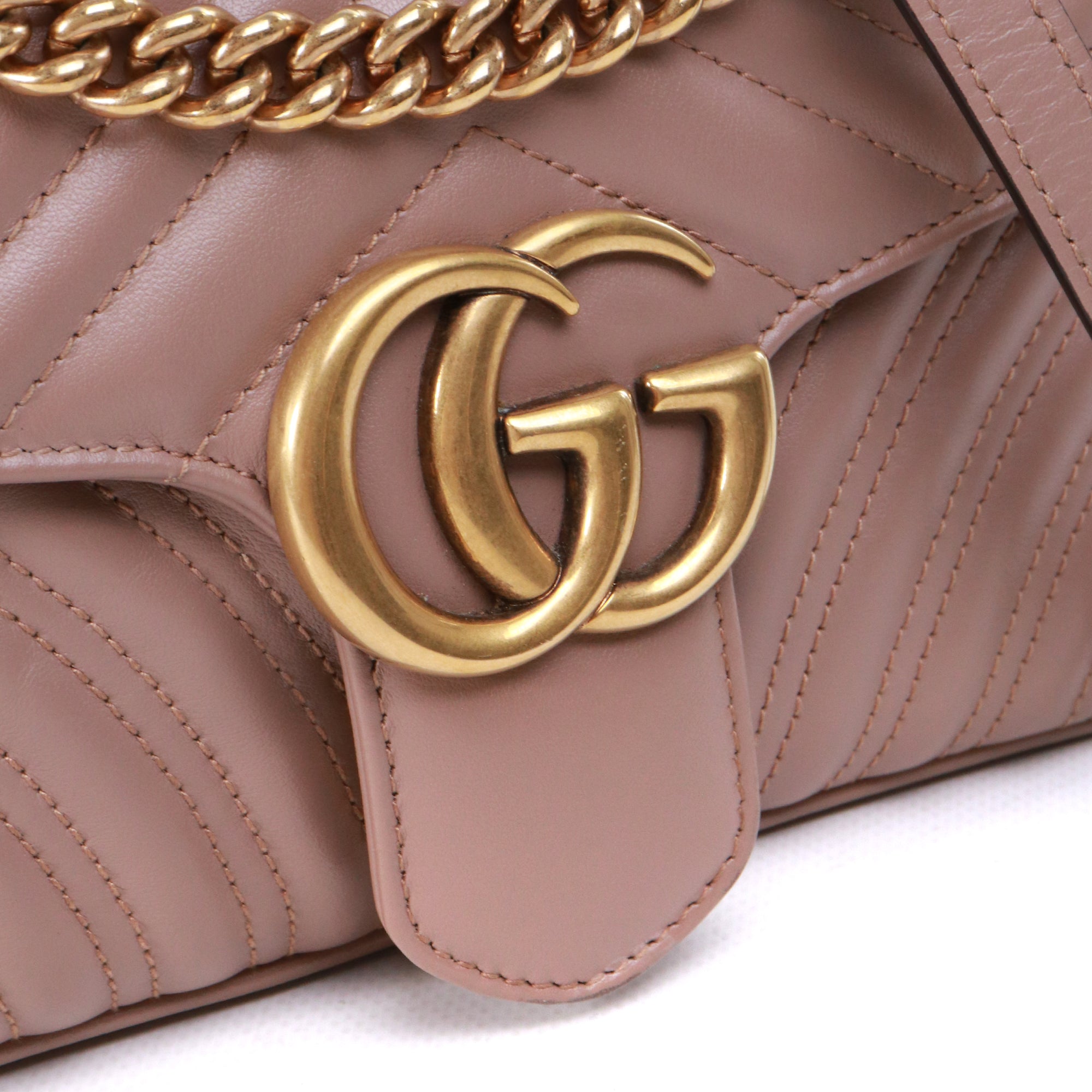 GUCCI - Gucci Small Size GG Marmont shoulder bag in pink leather