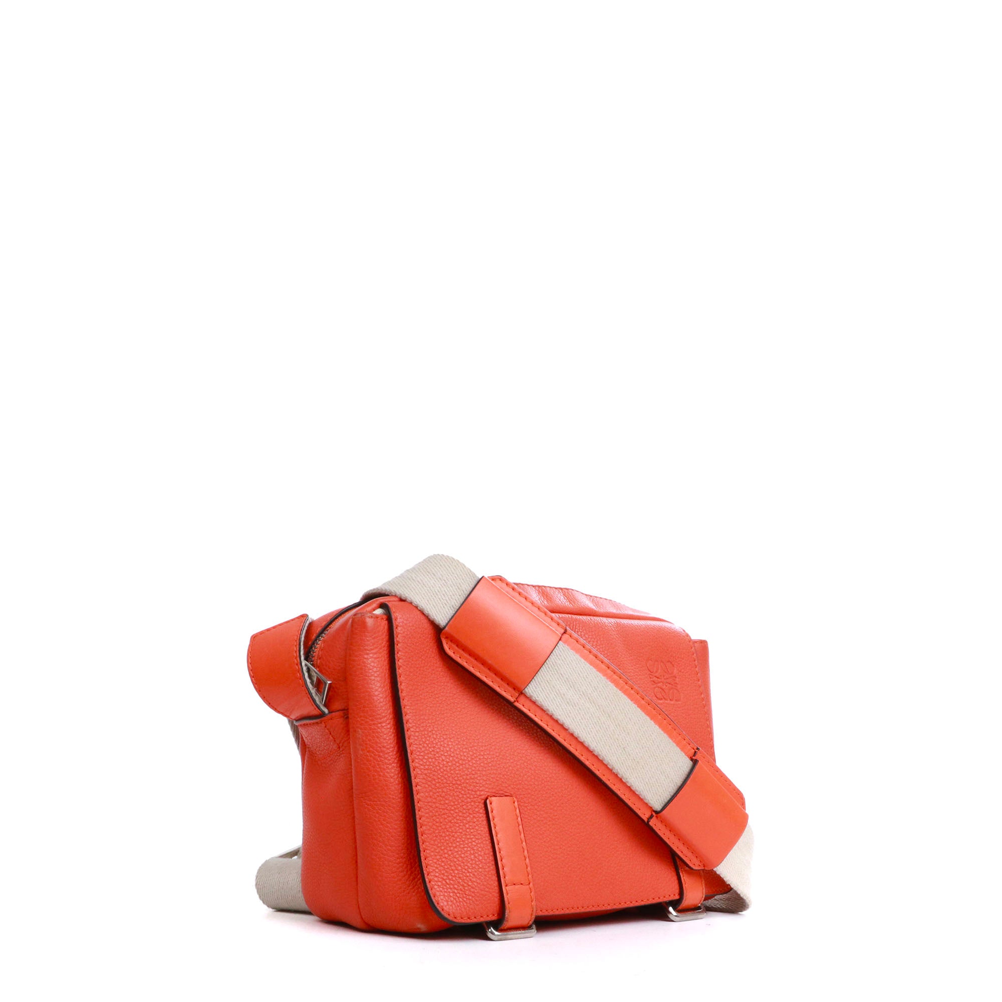LOEWE - Sac à bandoulière Military Messenger XS Loewe en cuir grainé orange