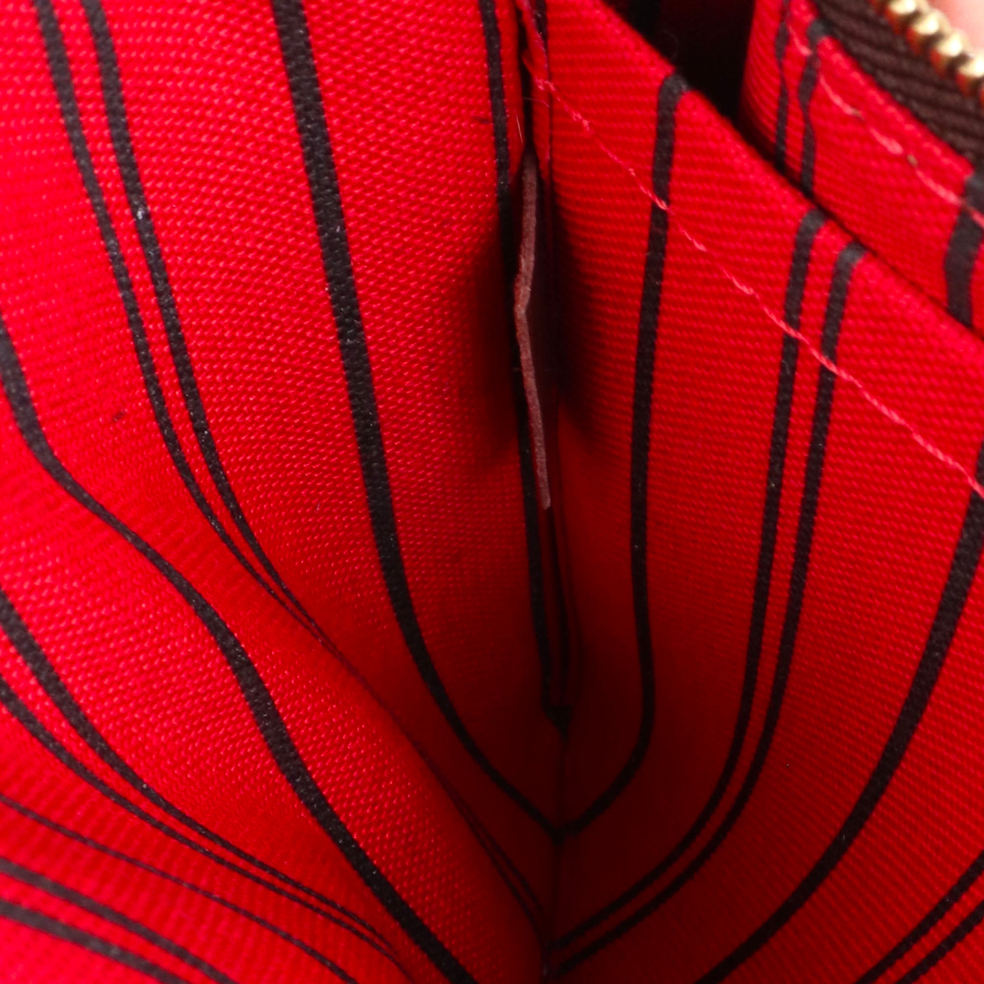 LOUIS VUITTON - Pochette Neverfull Louis Vuitton en toile damier ébène