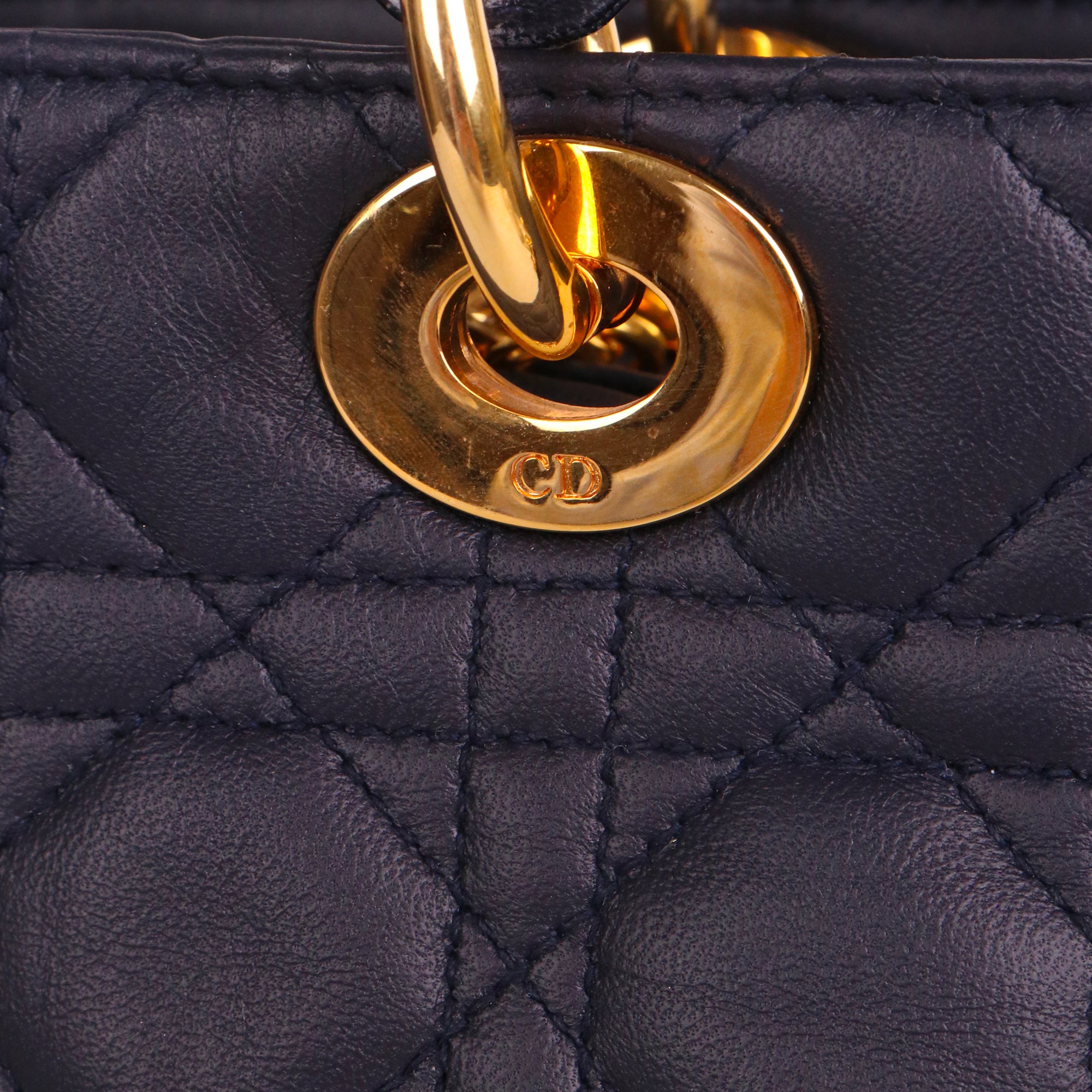 DIOR - Lady Dior medium handbag in vintage black leather