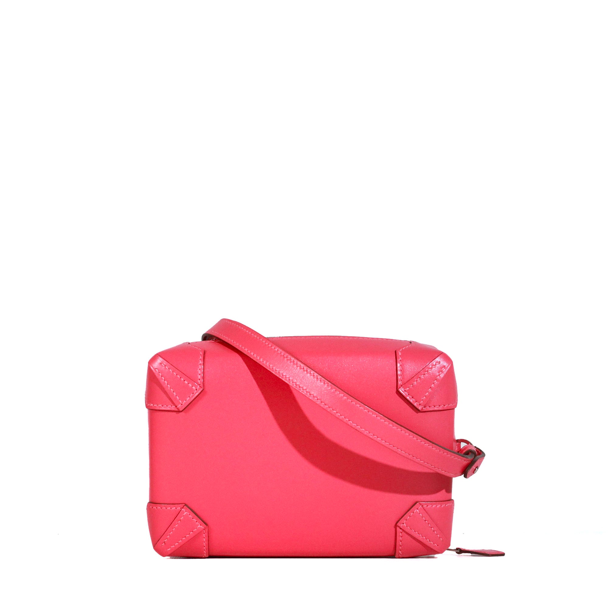 HERMÈS - Hermès Maxibox Clutch in smooth leather Rose Lipstick
