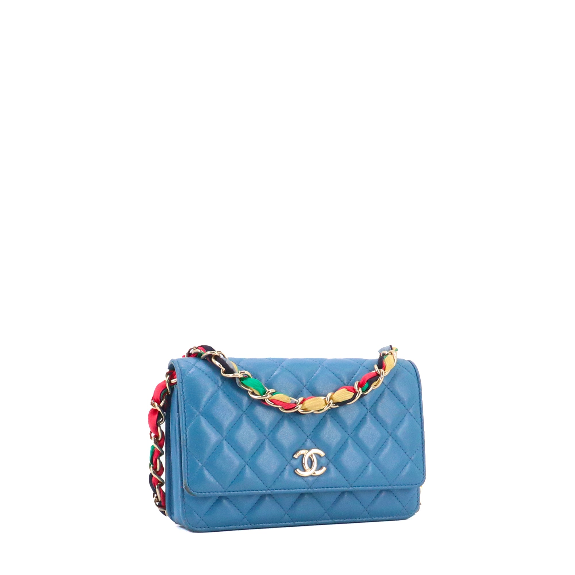 CHANEL - Timeless Wallet On Chain bag in pink patent leather