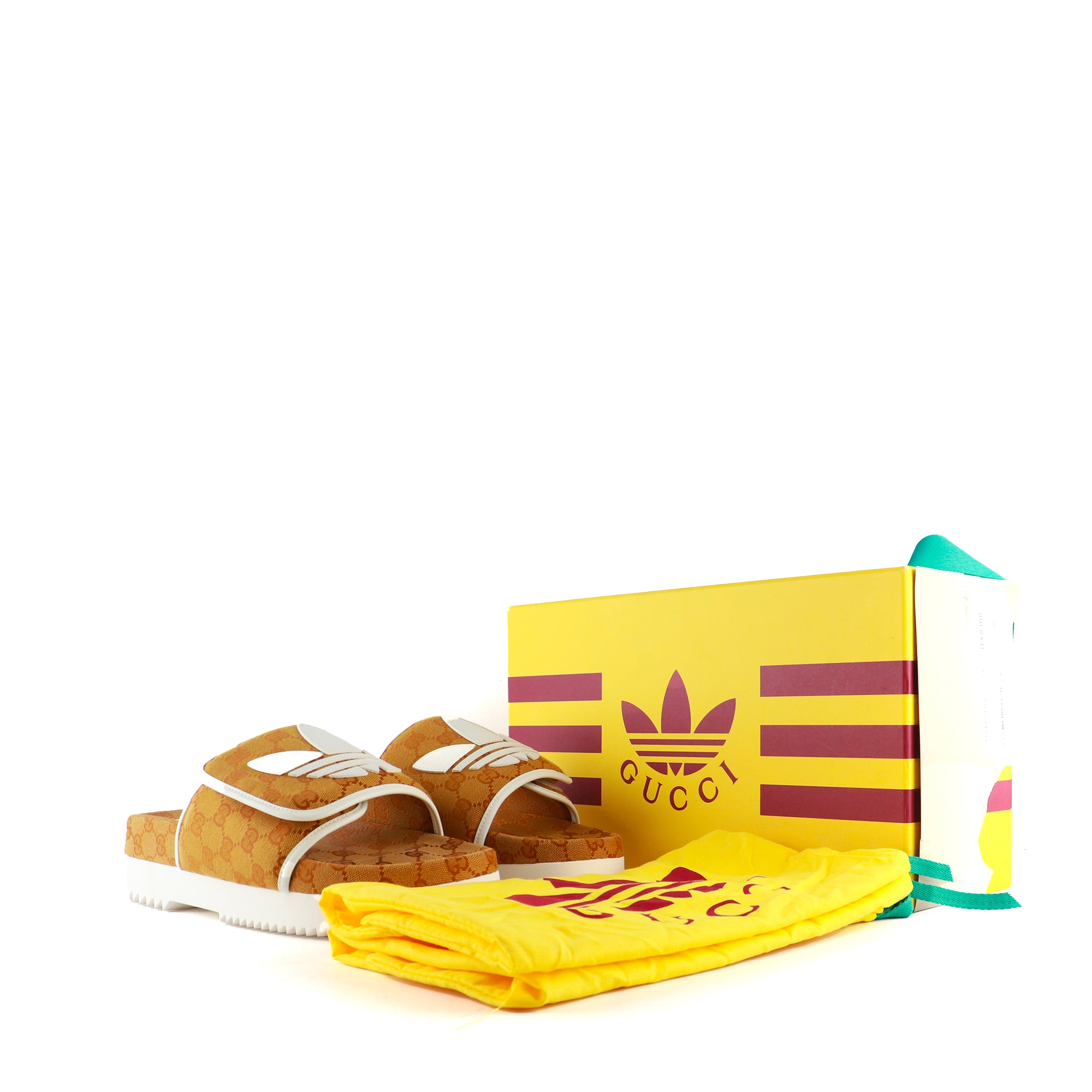 GUCCI - Sandales monogrammées Gucci x Adidas (T45)
