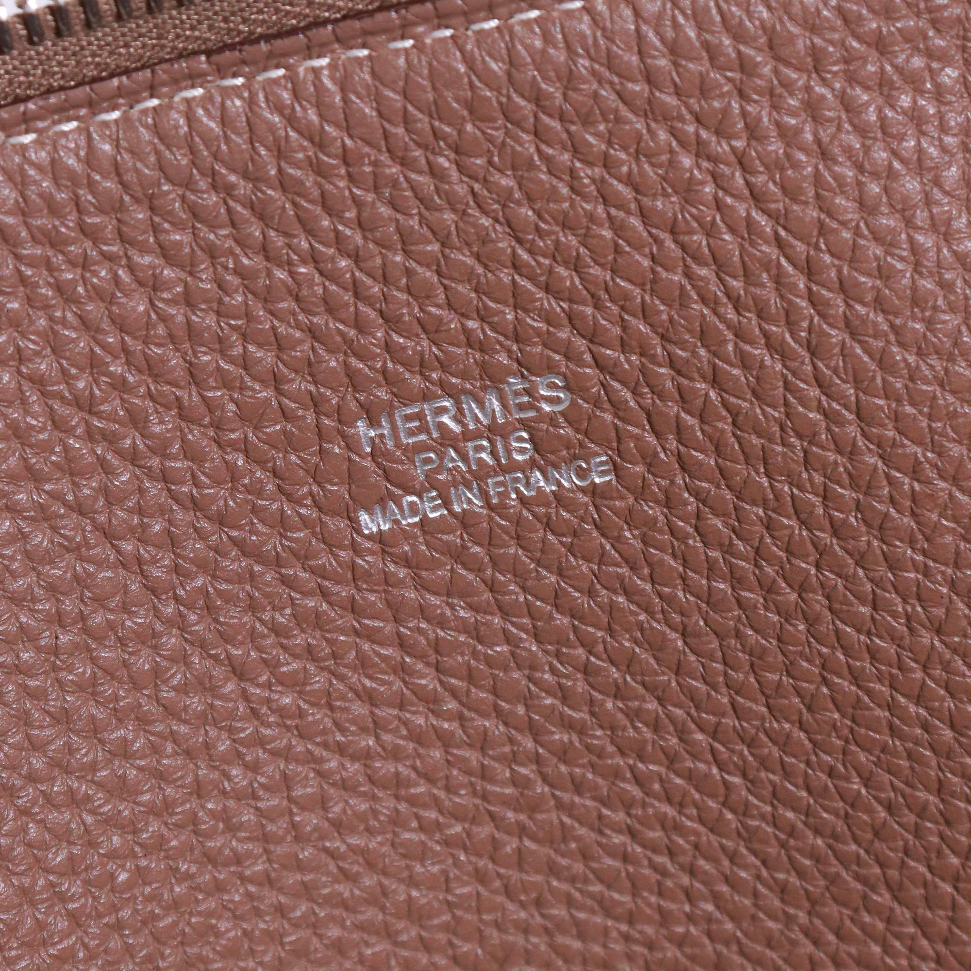 HERMÈS - Bolide Hermès handbag / travel bag in etoupe togo leather