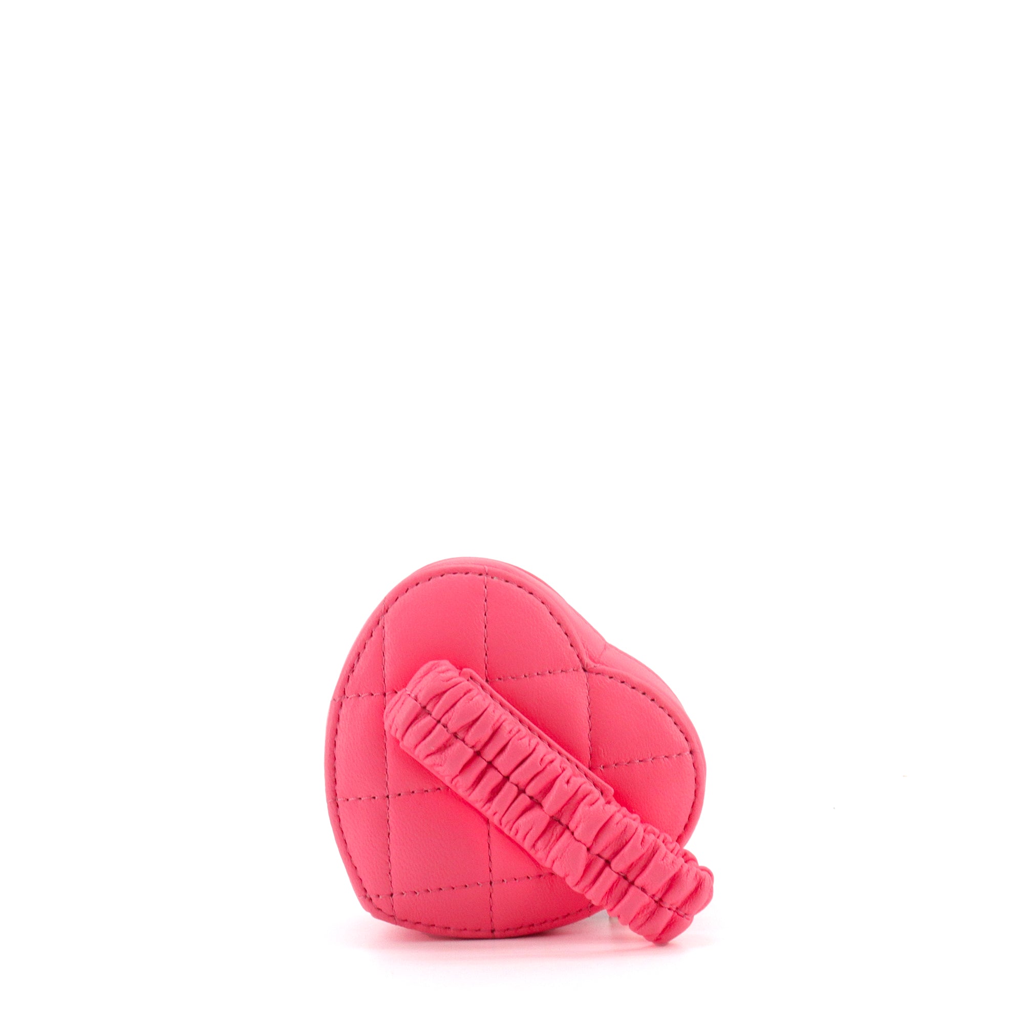CHANEL - Porte monnaie Cœur In Love Chanel en cuir matelassé rose avec élastique