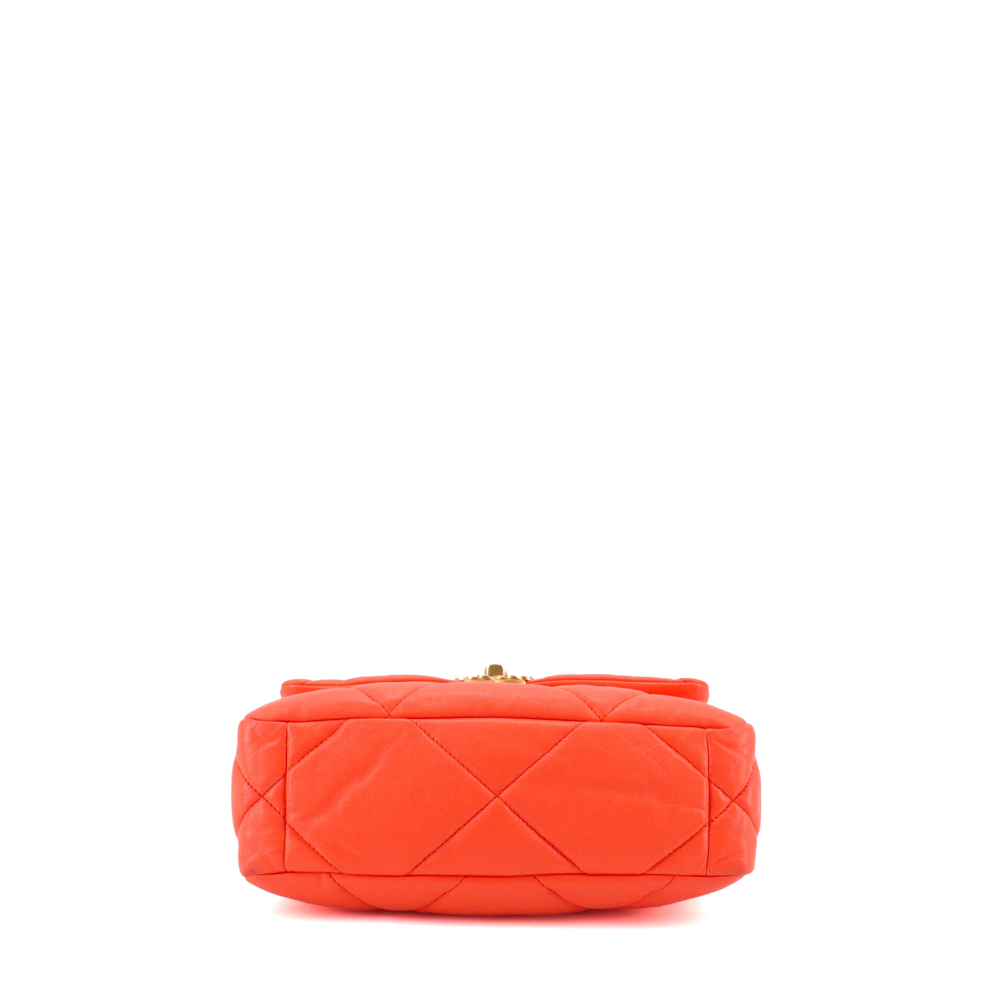 CHANEL - Sac à bandoulière 19 Chanel en cuir orange