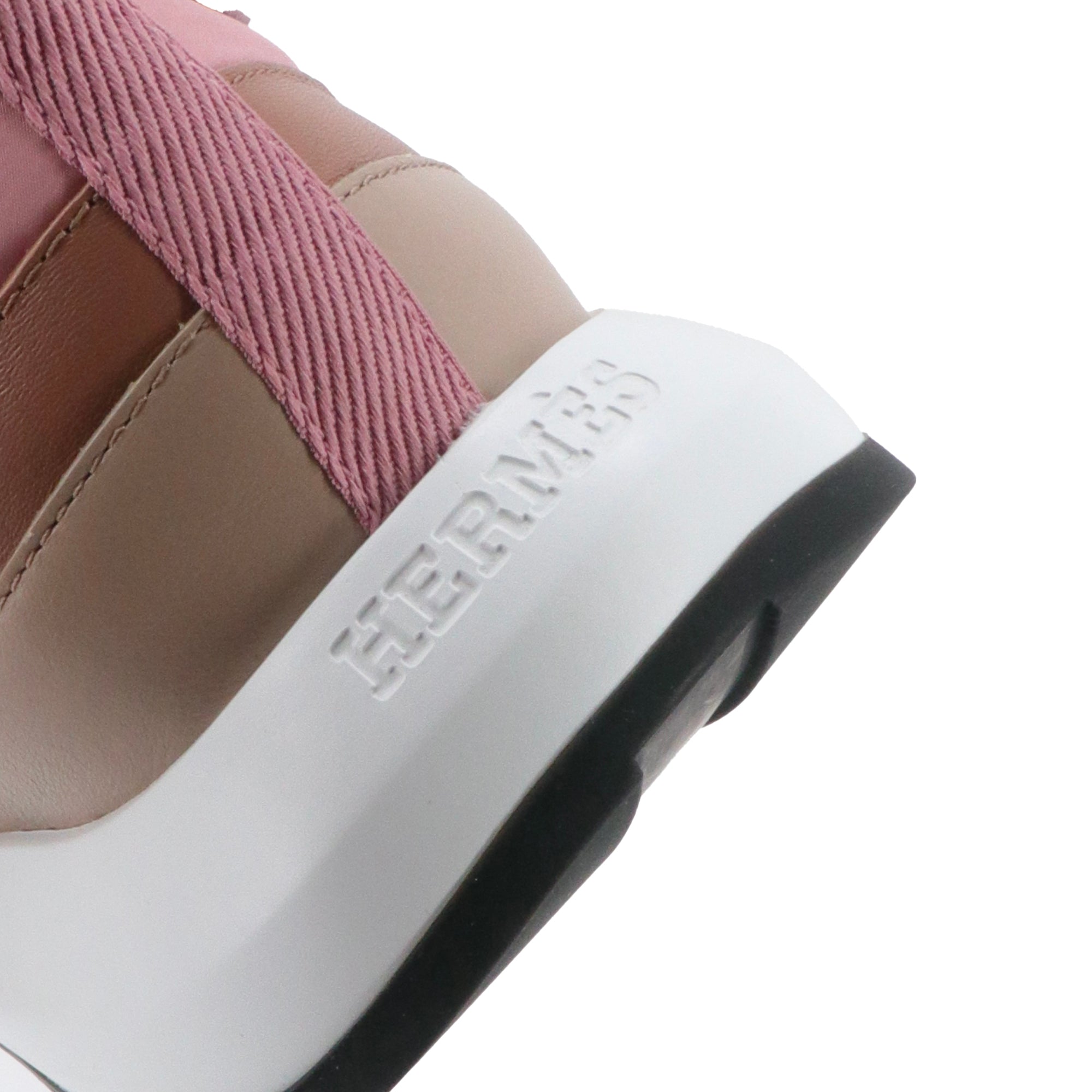 HERMÈS - Sneakers Gramme Hermès en cuir rose (T39)
