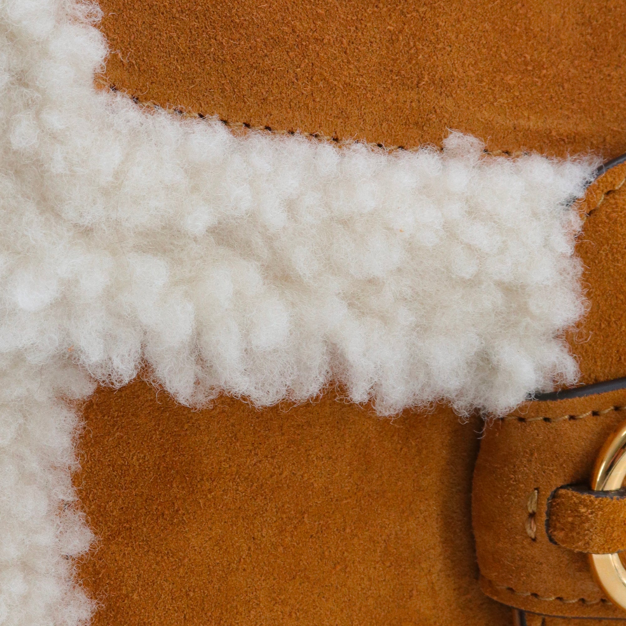 GUCCI - Gucci Horsebit 1955 shoulder bag in camel suede and fur