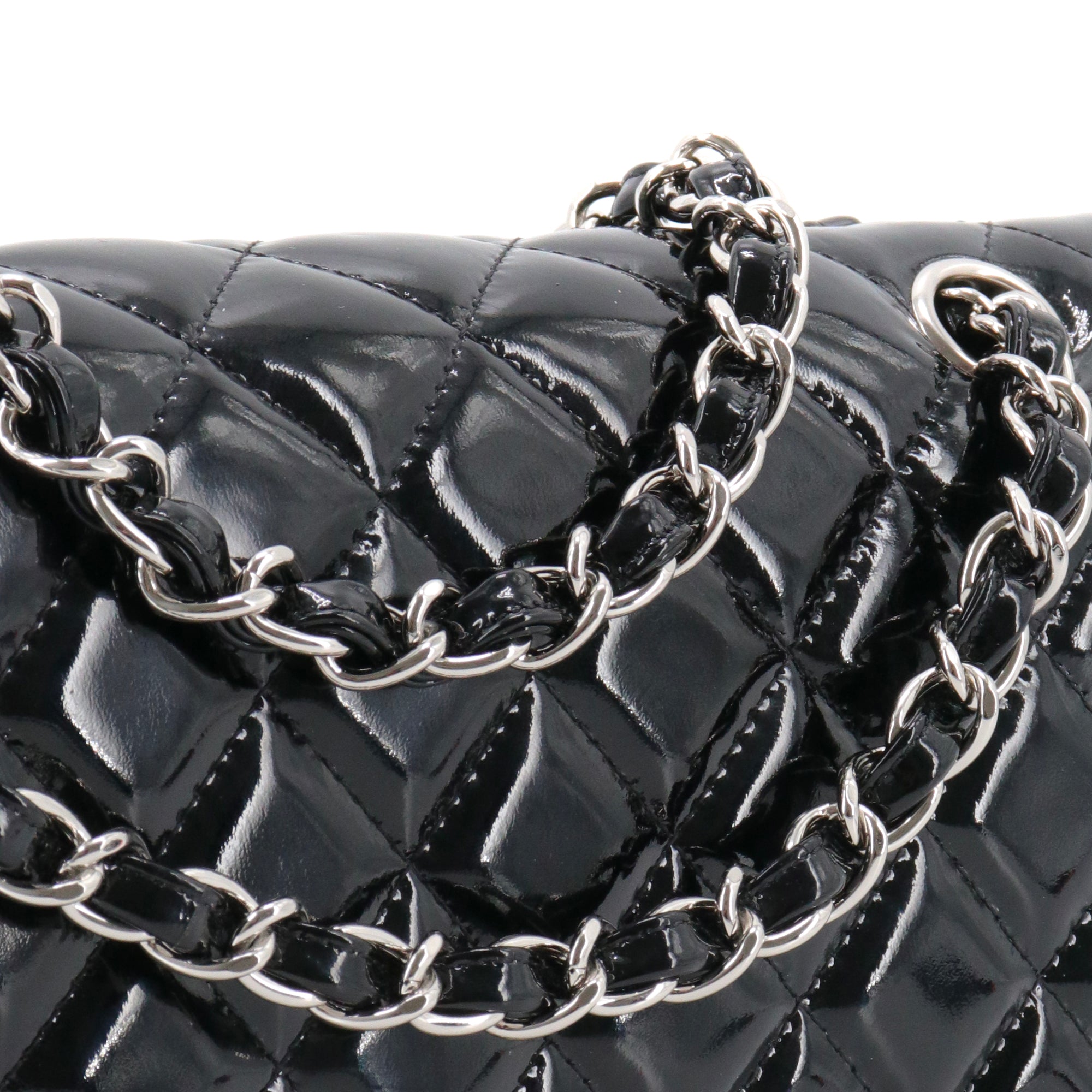 CHANEL - Sac à main Classique/Timeless 11.12 Chanel en cuir verni noir