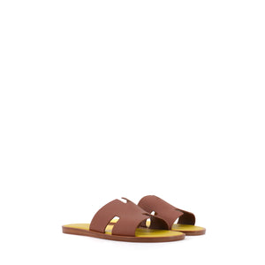 HERMÈS - Izmir Hermès sandals in gold and yellow epsom leather (T41)