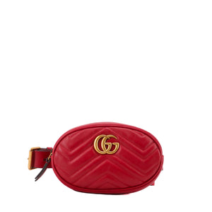GUCCI - Sac banane GG Marmont Gucci en cuir chevron rouge