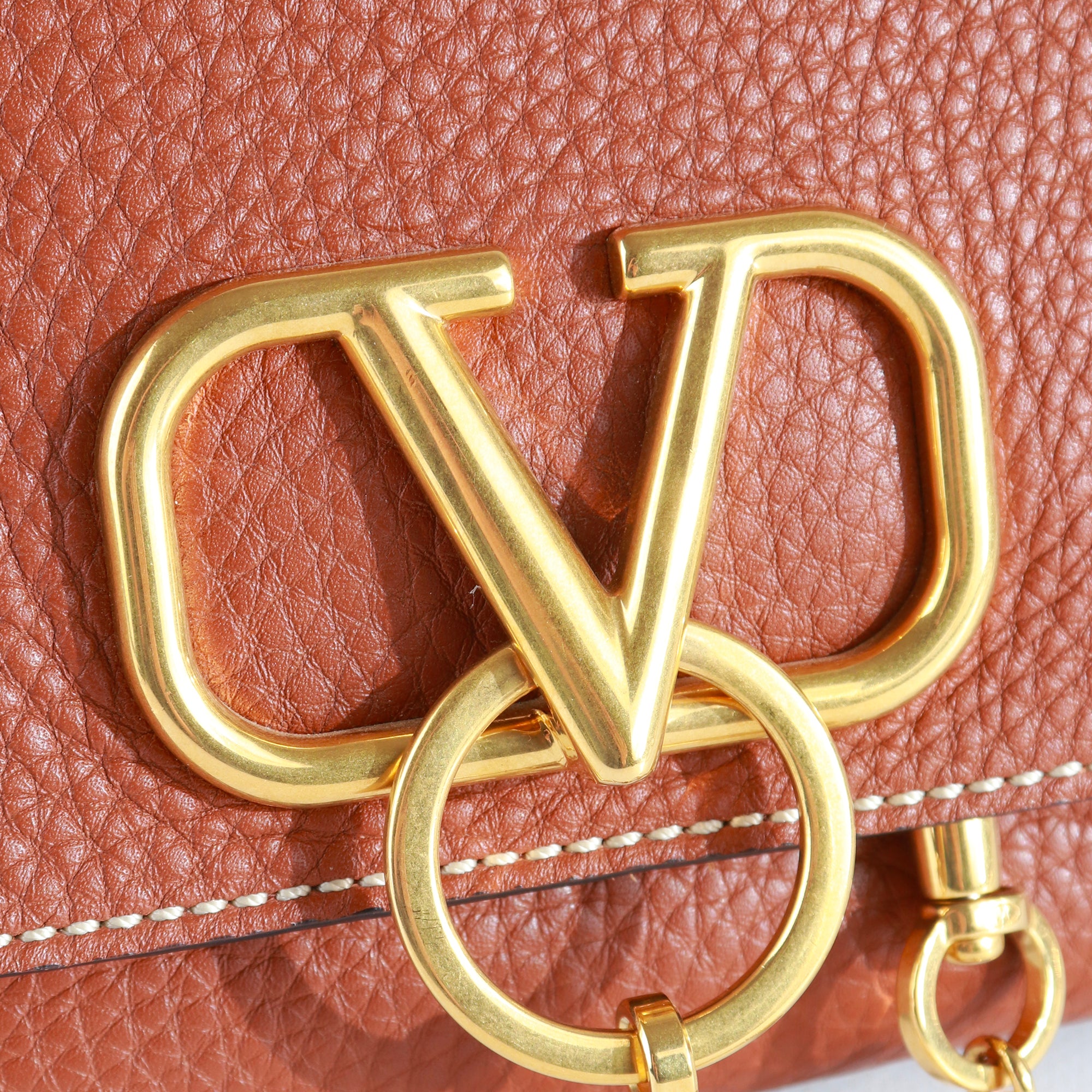VALENTINO - VSling shoulder bag in brown grained leather