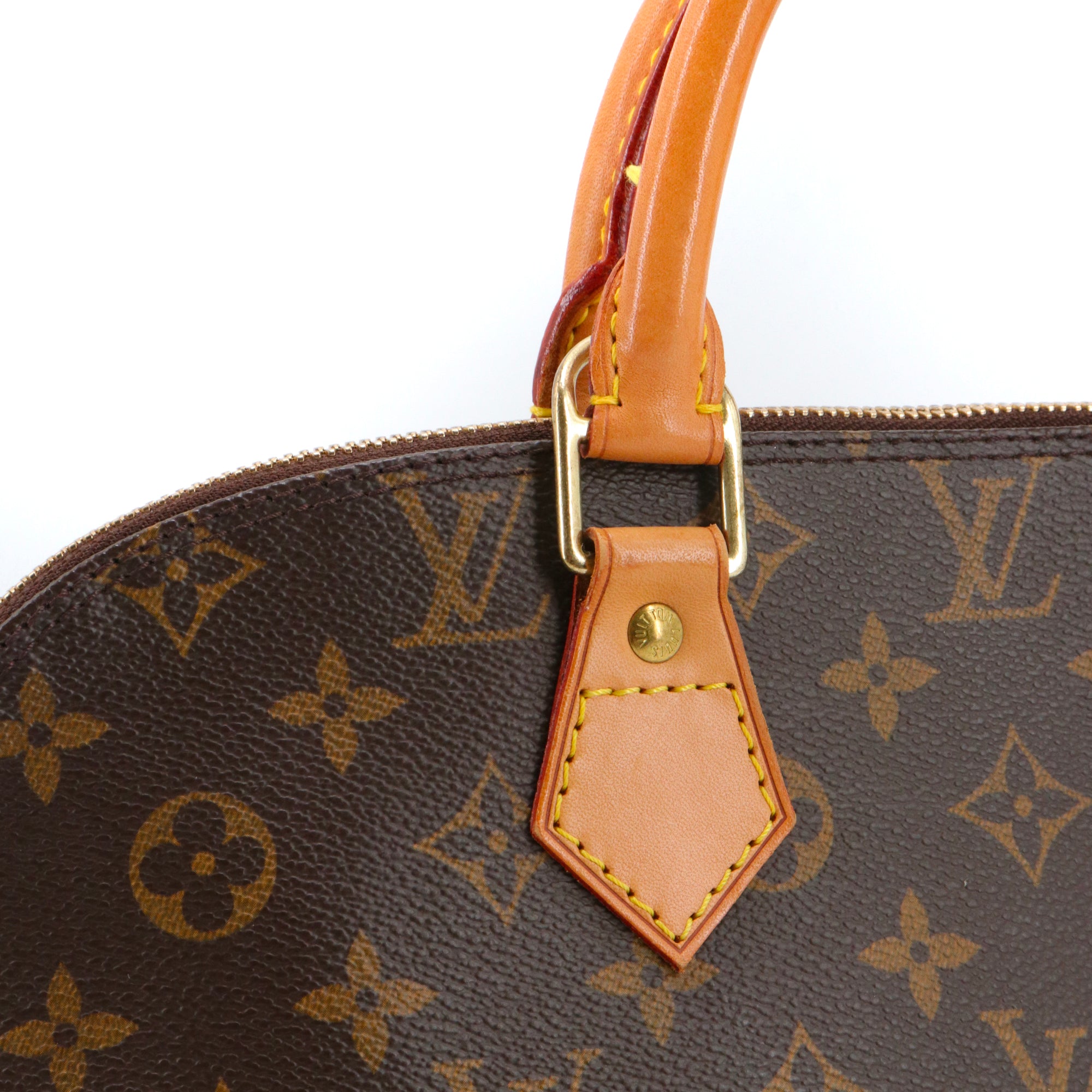 LOUIS VUITTON - Sac à main Alma PM Louis Vuitton en toile monogrammée