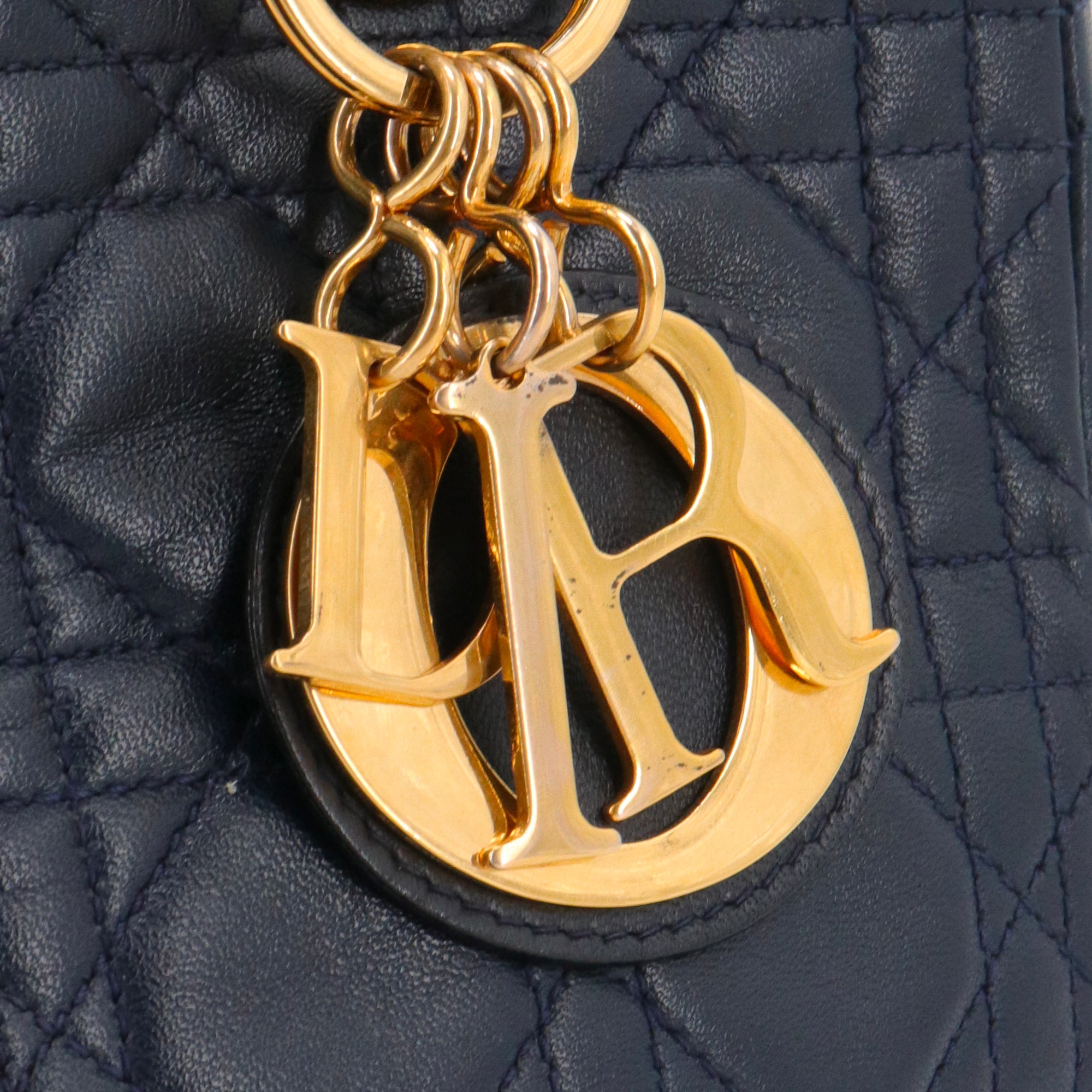 DIOR - Sac à main Lady Dior en cuir bleu marine vintage