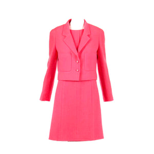 CHANEL - Ensemble veste et robe en tweed rose vintage (T40)