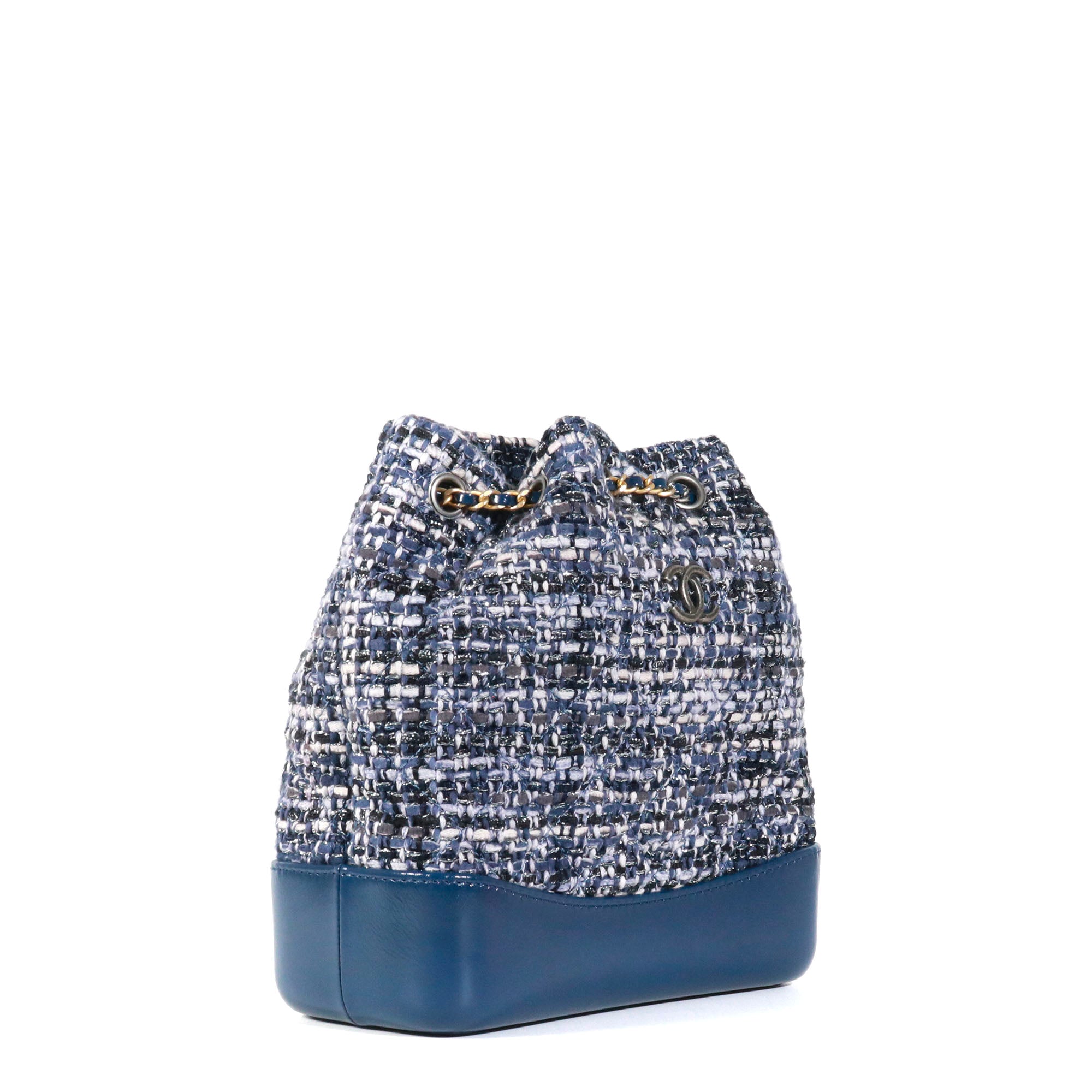CHANEL - Sac à dos Gabrielle Chanel en tweed bleu marine
