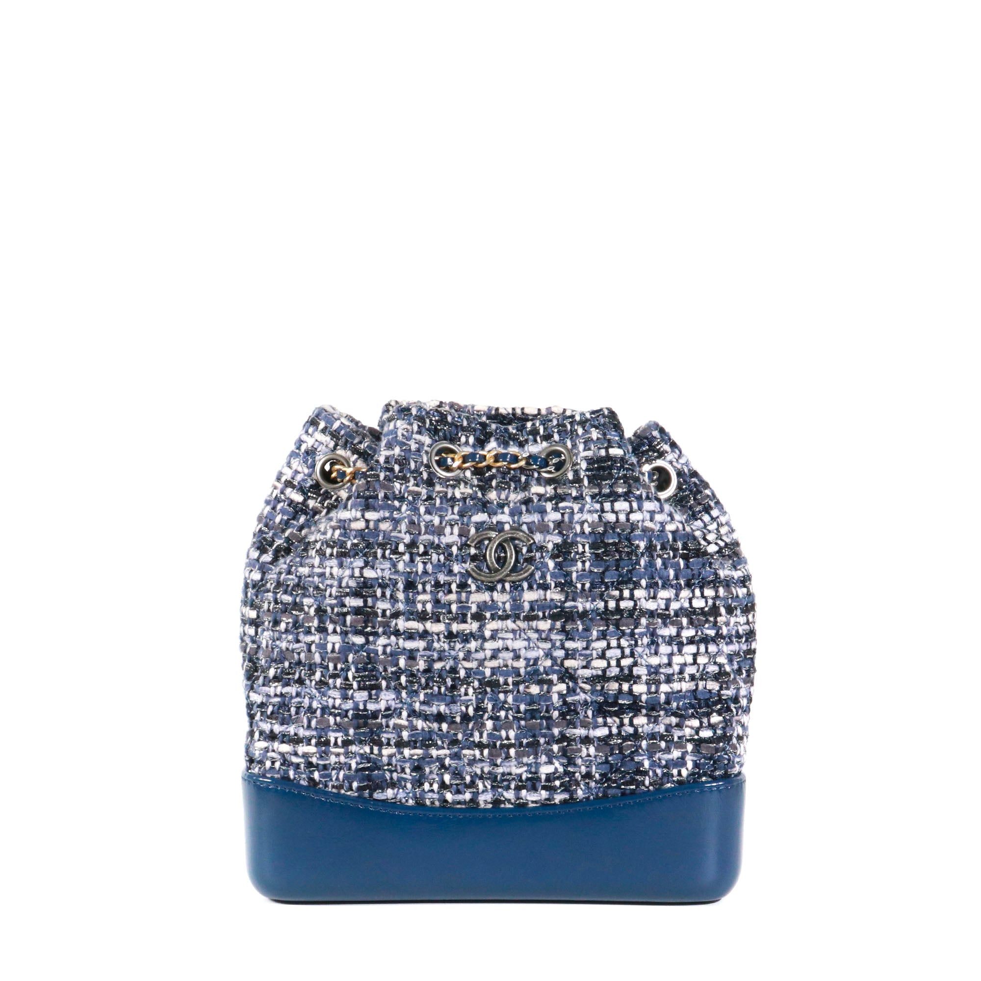 CHANEL - Sac à dos Gabrielle Chanel en tweed bleu marine