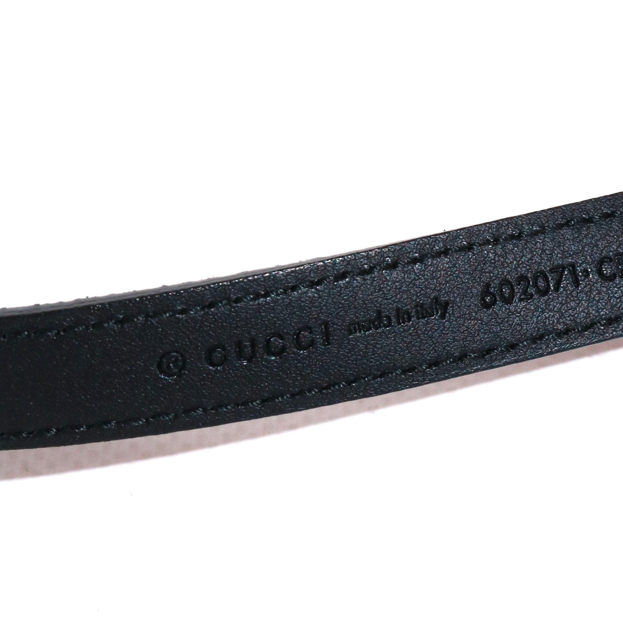 GUCCI - Gucci fine GG Buckle Marmont belt in black suede (T80)