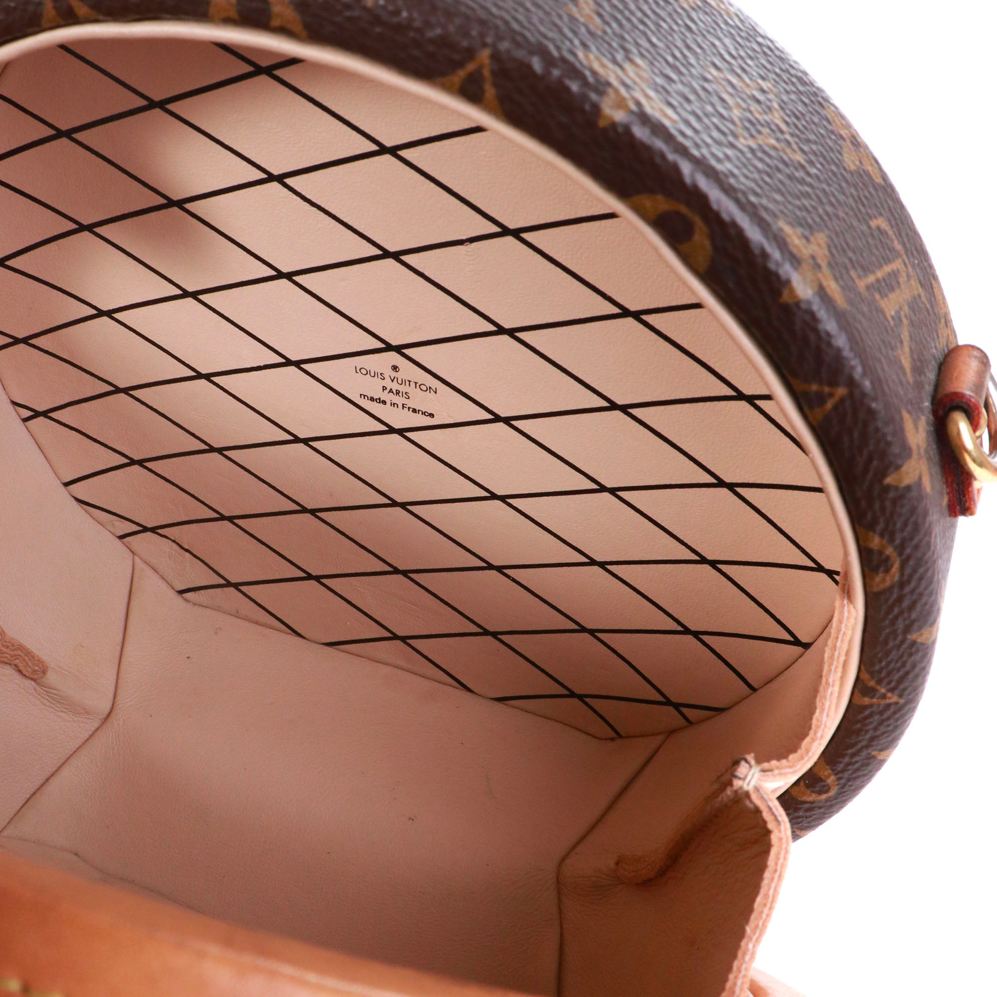 LOUIS VUITTON - Sac à bandoulière Petite Boîte Chapeau Louis Vuitton en toile monogramme