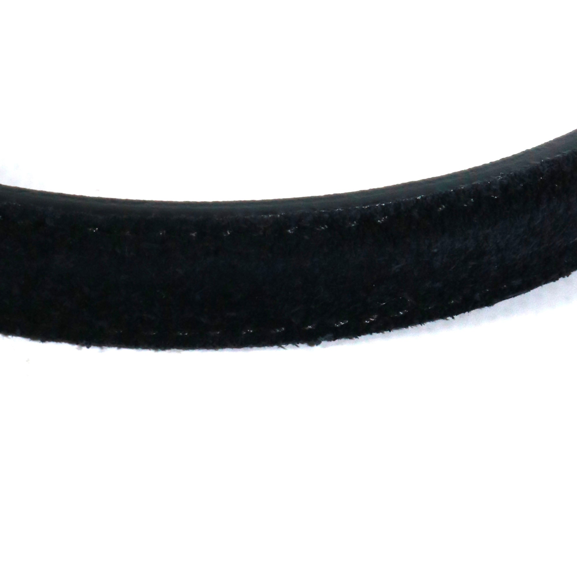 GUCCI - Gucci fine GG Buckle Marmont belt in black suede (T80)