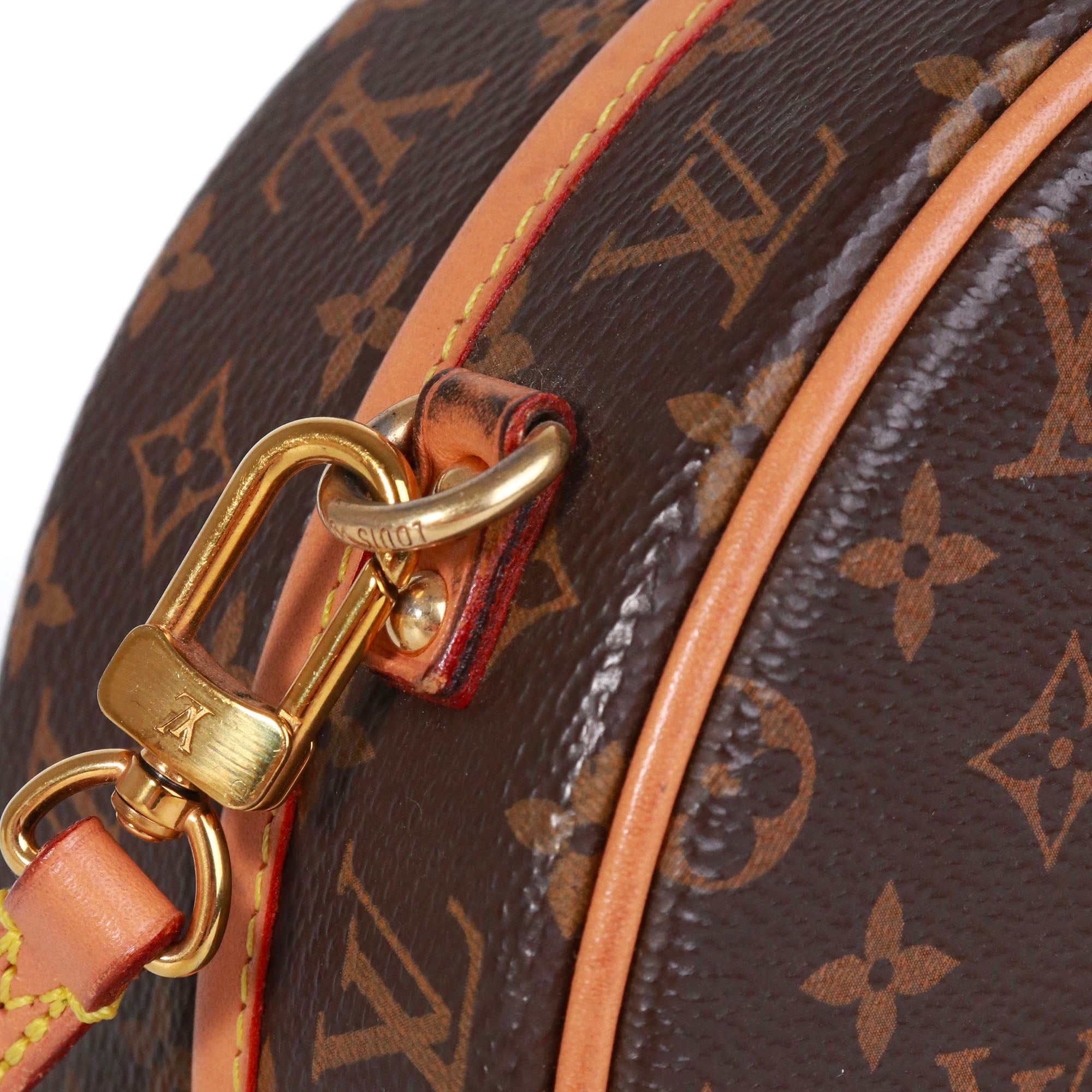 LOUIS VUITTON - Sac à bandoulière Petite Boîte Chapeau Louis Vuitton en toile monogramme
