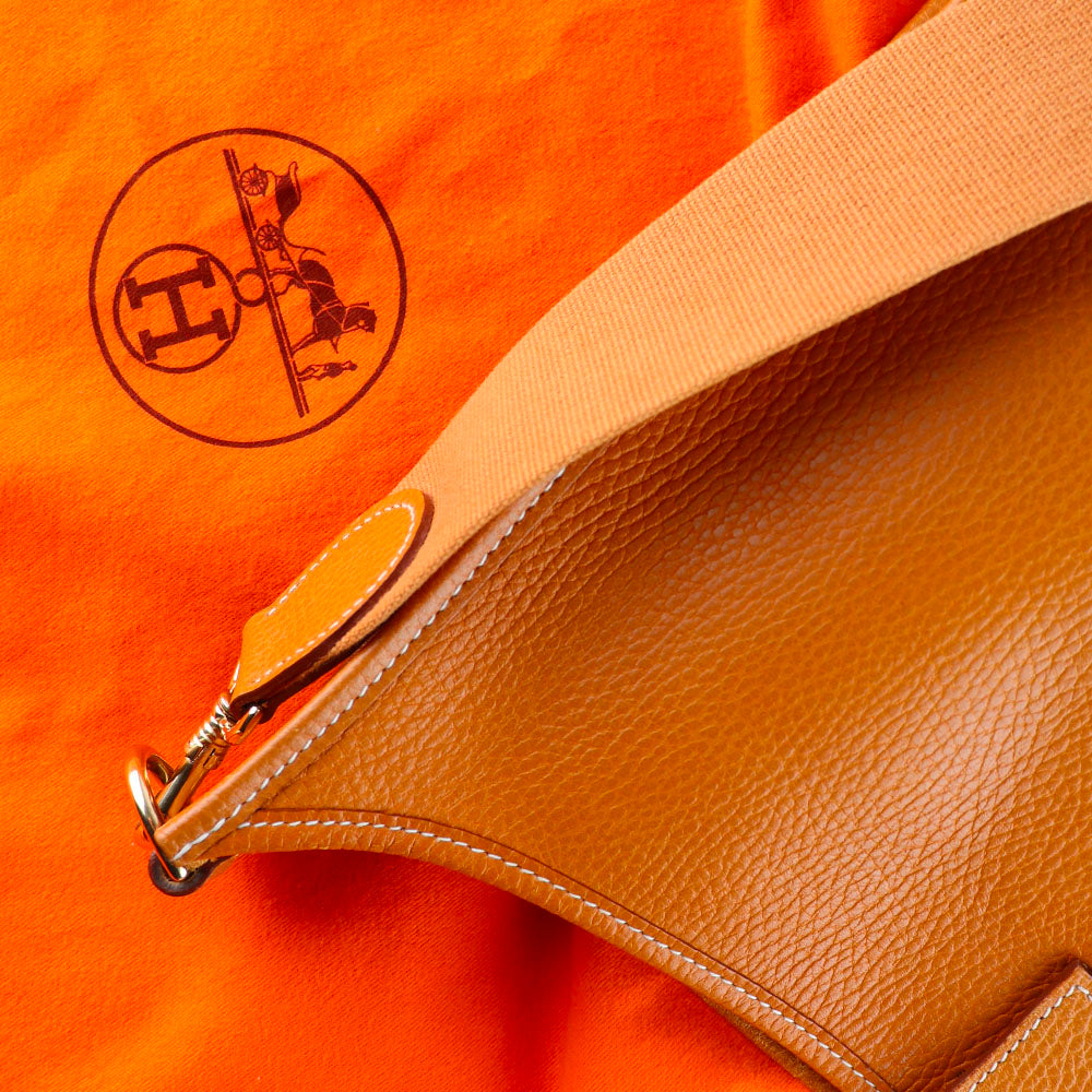 HERMÈS - Sac à épaule Evelyne 31 cuir epsom gold