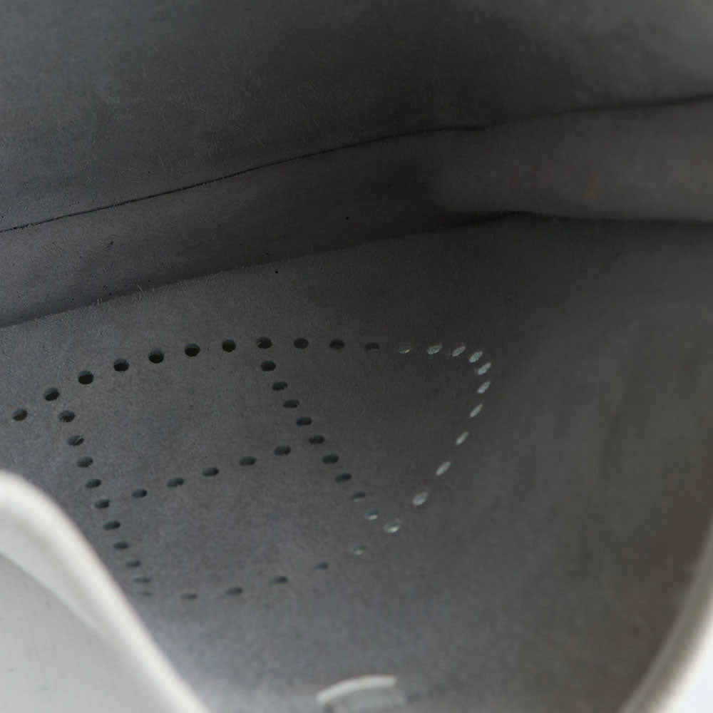 HERMÈS - Sac à bandoulière Evelyne 29 cuir Clémence blanc