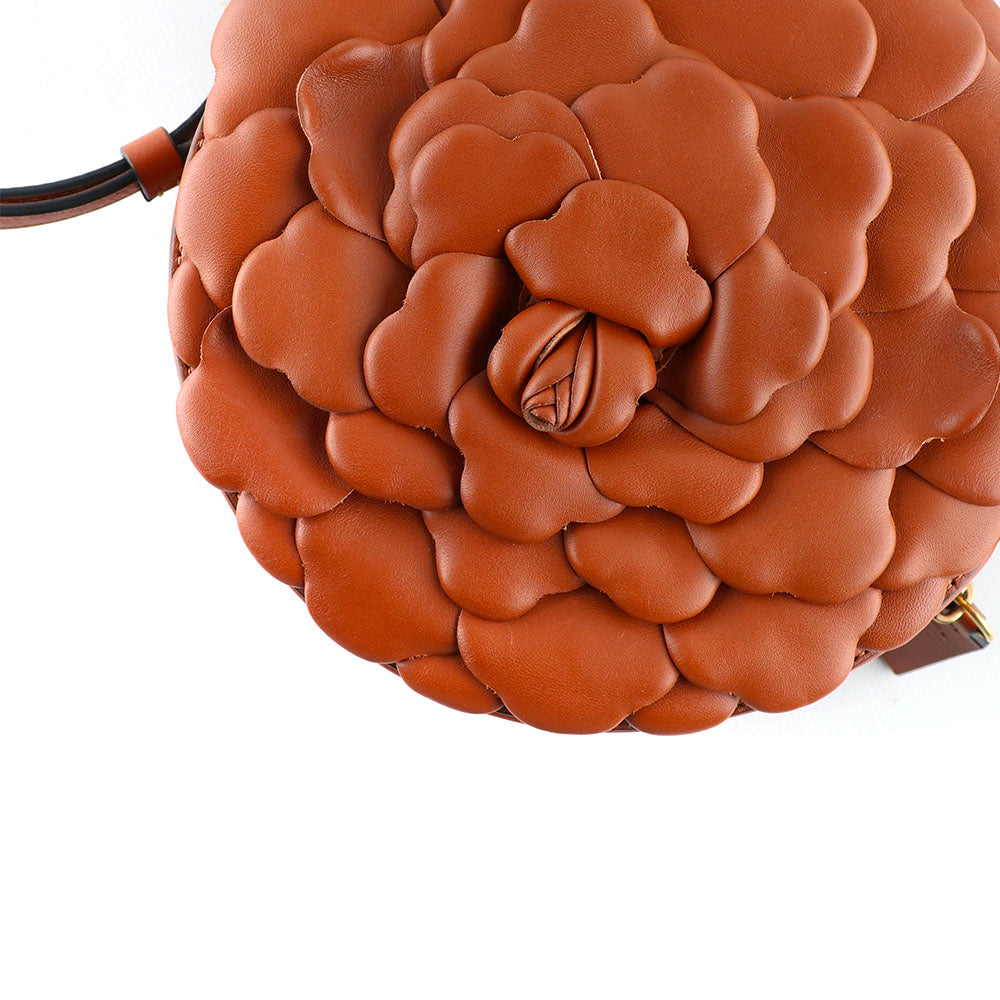 VALENTINO - Round Atelier Rose shoulder bag in brown leather