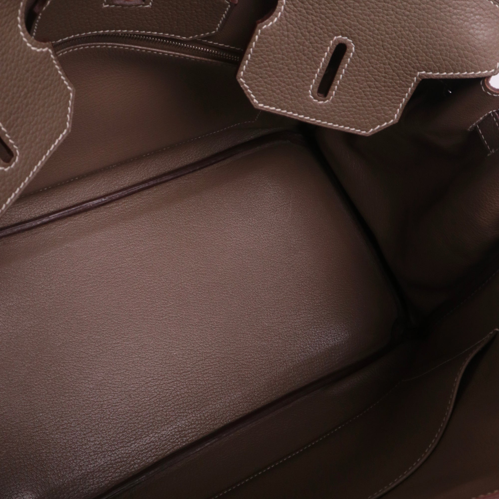 HERMÈS - Birkin 35 handbag in black togo leather 