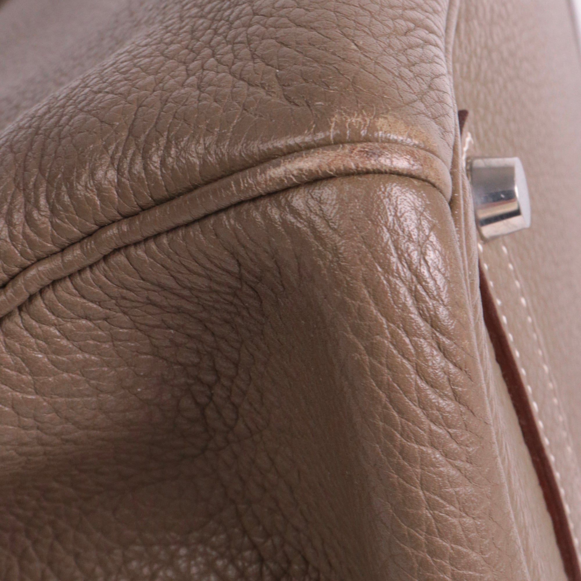 HERMÈS - Birkin 35 handbag in black togo leather 