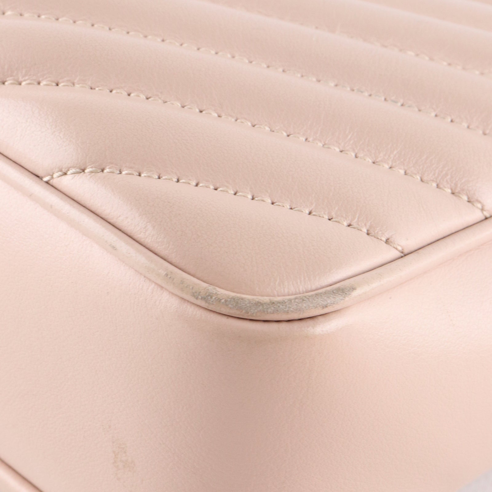 SAINT LAURENT - Sac à bandoulière Lou en cuir nude