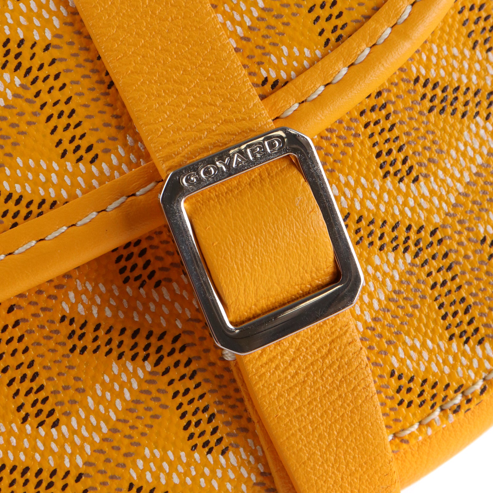 GOYARD - Sac à bandoulière Belvédère PM Goyard en toile enduite et cuir jaune