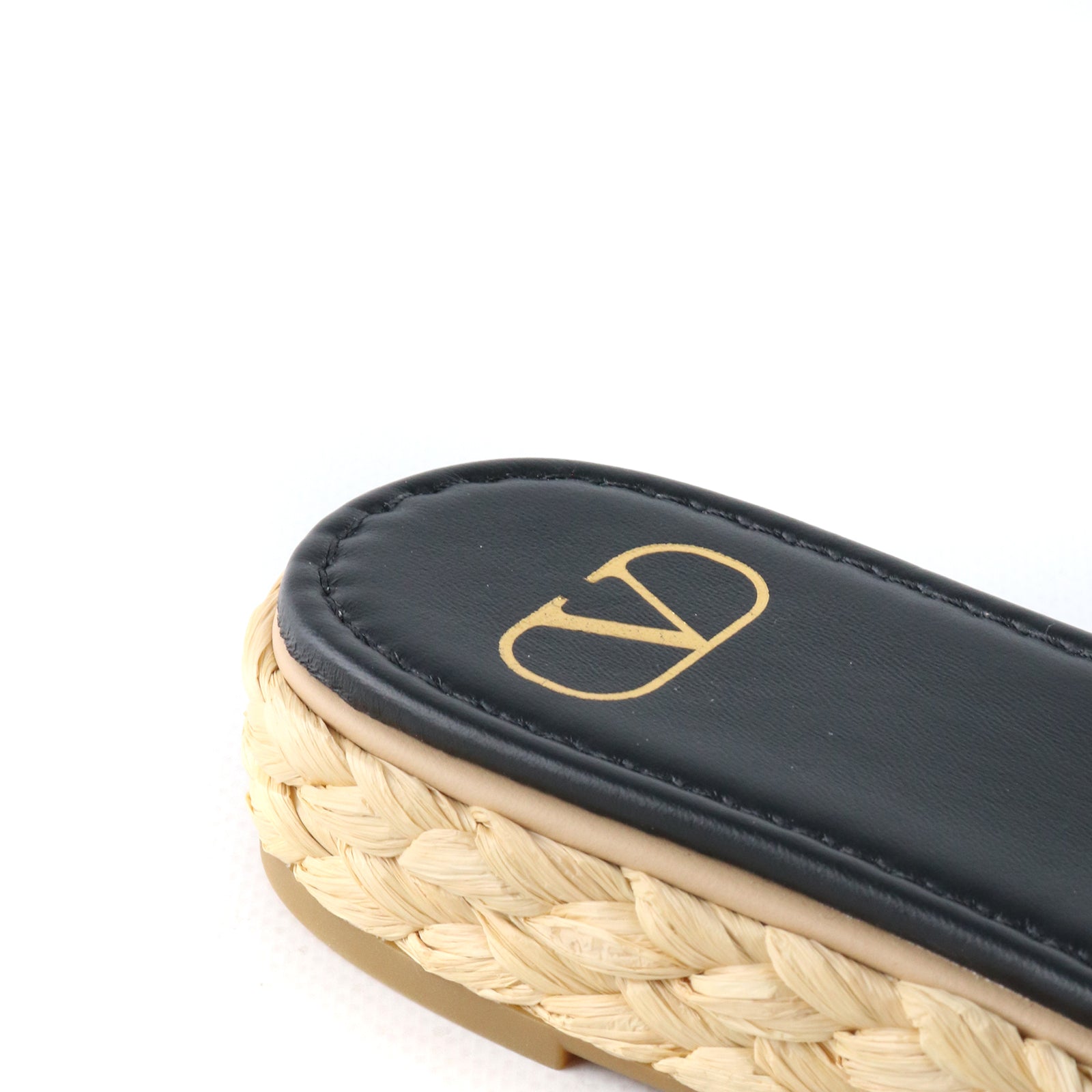 VALENTINO - Vlogo sandals in black leather (T38)