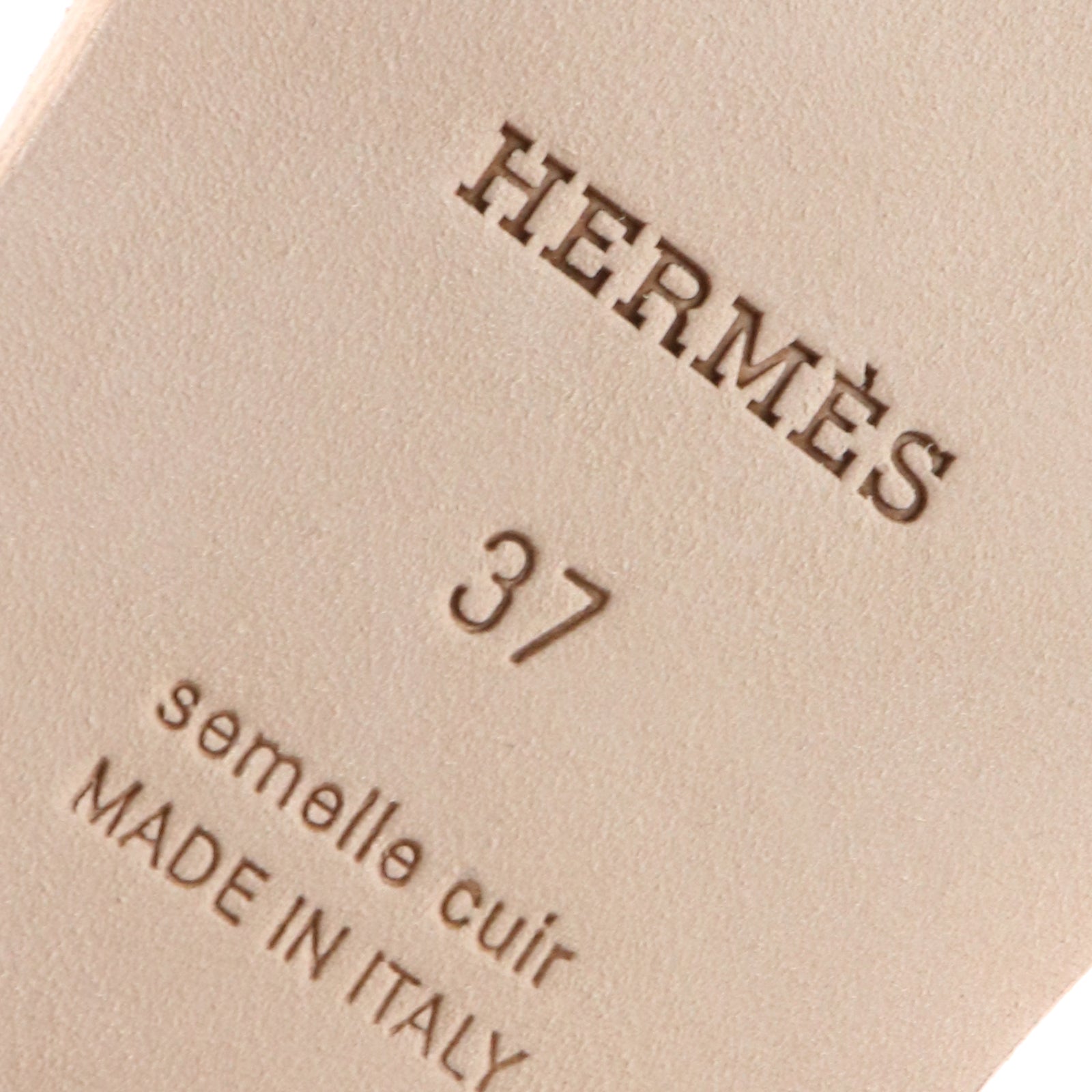 HERMÈS - Sandales Oran Himalaya en cuir exotique en alligator (T37)