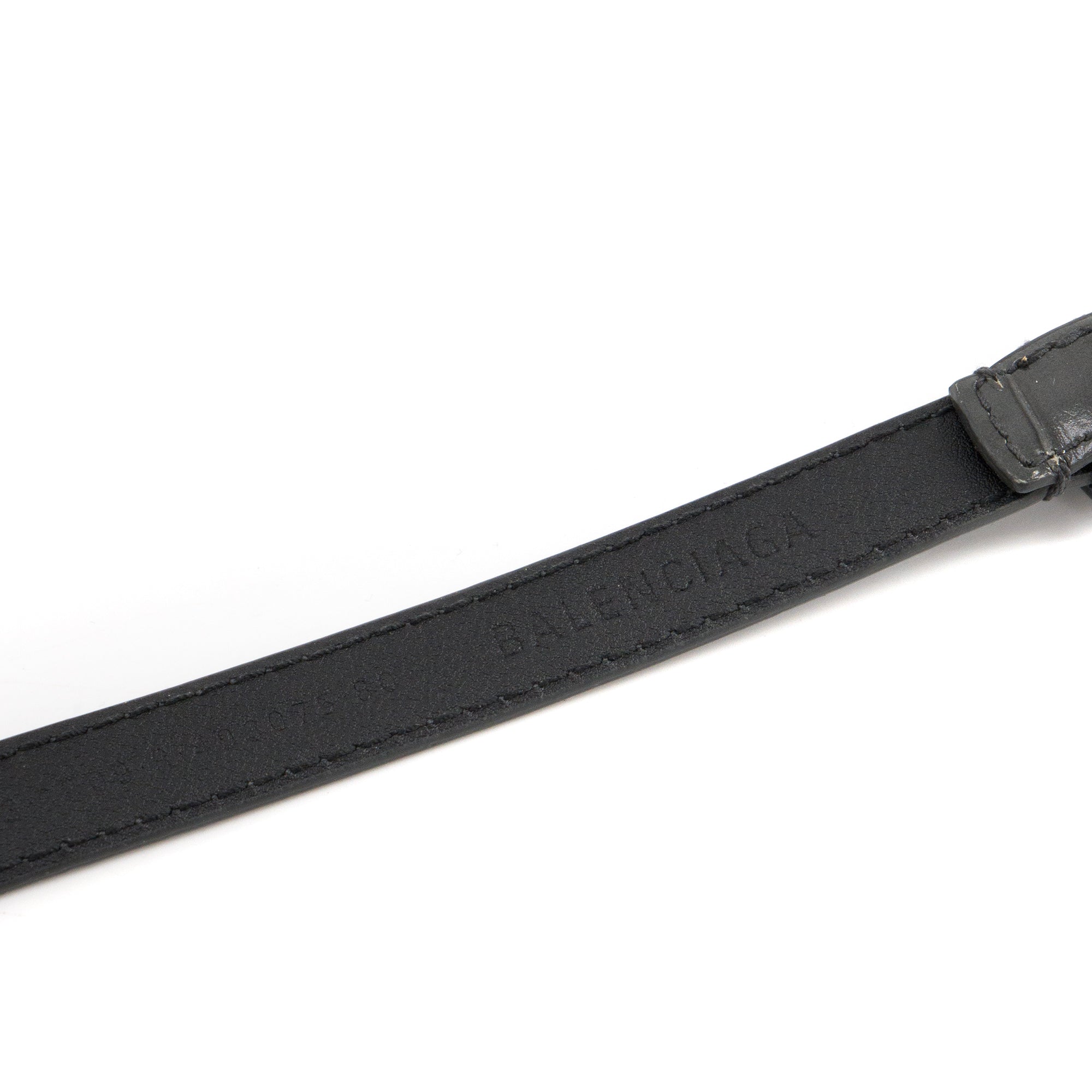 BALENCIAGA - Ceinture BB Balenciaga en cuir embossé croco gris (T80)