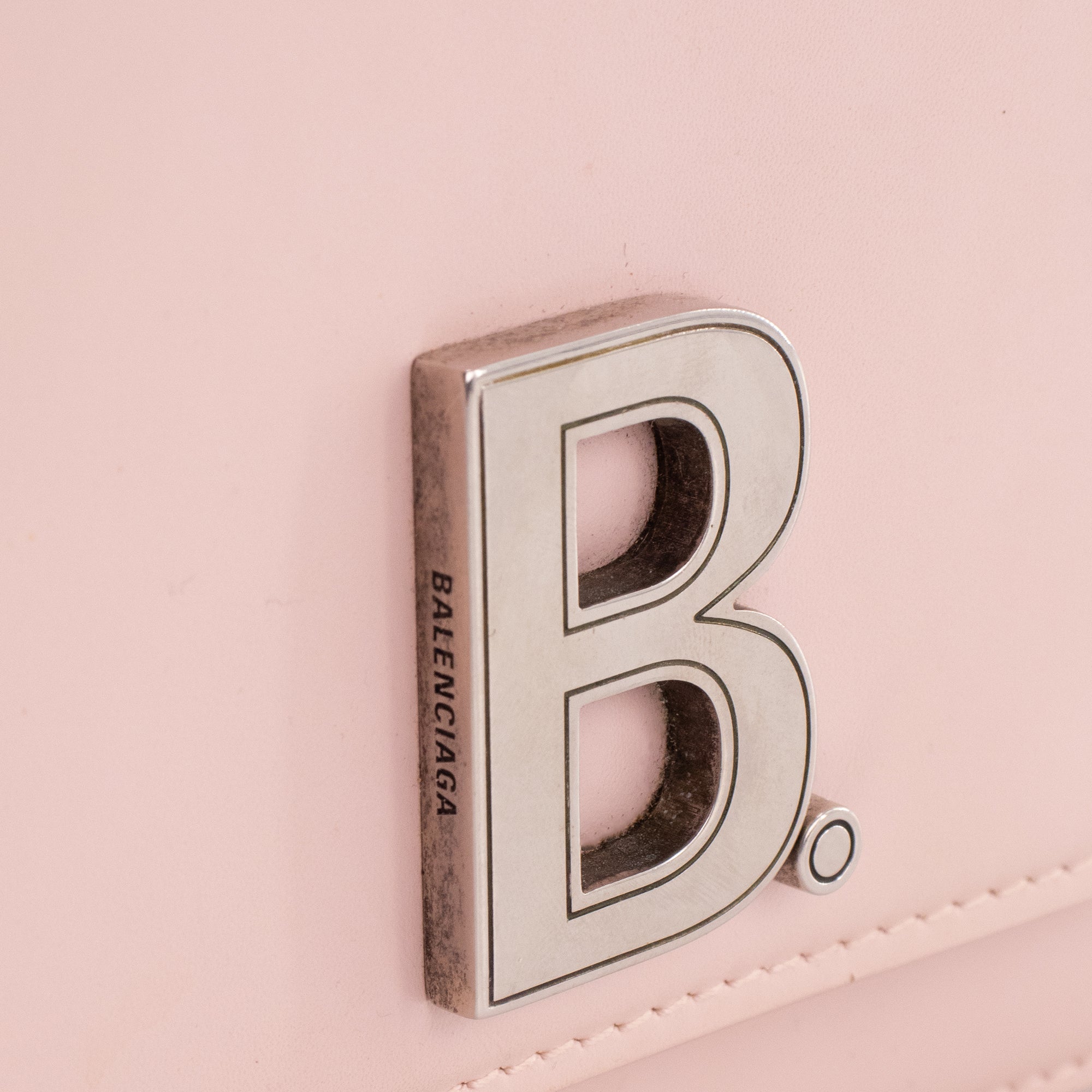 BALENCIAGA - Sac à bandoulière B.Dot Balenciaga en cuir lisse rose