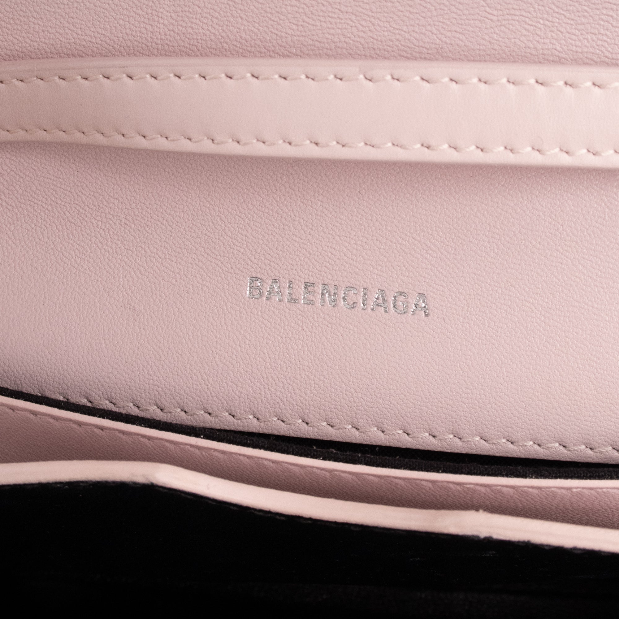 BALENCIAGA - Sac à bandoulière B.Dot Balenciaga en cuir lisse rose