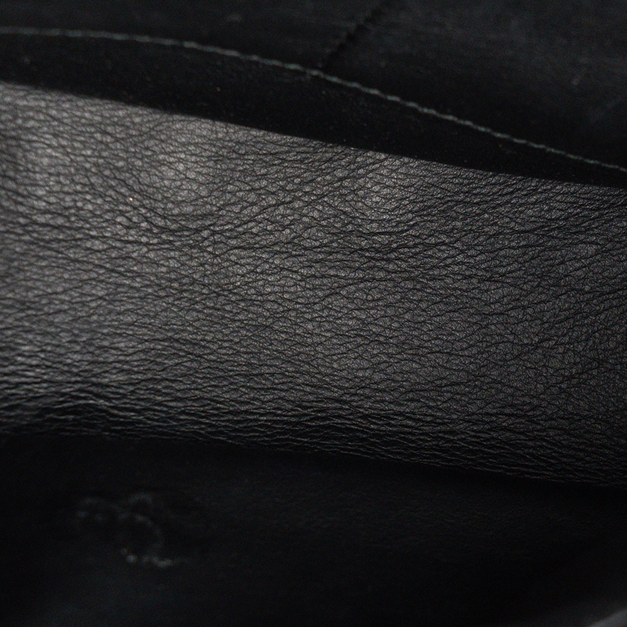 BALENCIAGA - Sac à bandoulière BB Chain Balenciaga en cuir matelassé noir