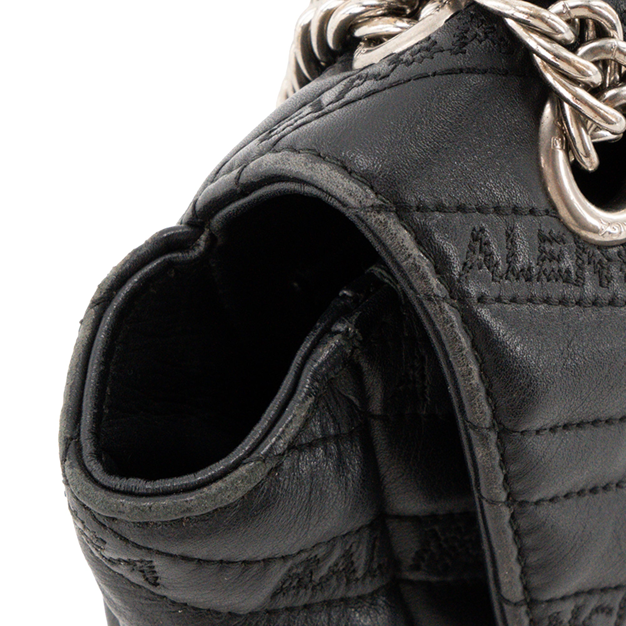 BALENCIAGA - Sac à bandoulière BB Chain Balenciaga en cuir matelassé noir