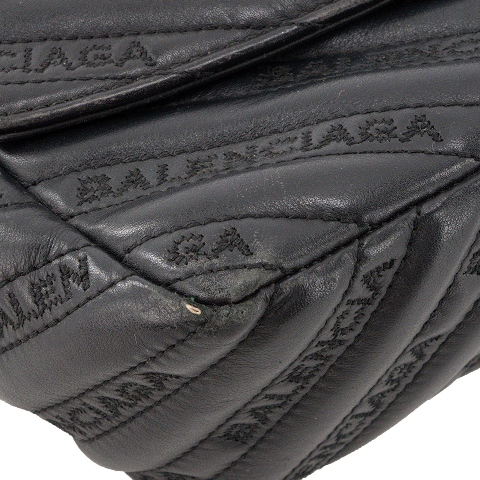BALENCIAGA - Sac à bandoulière BB Chain Balenciaga en cuir matelassé noir